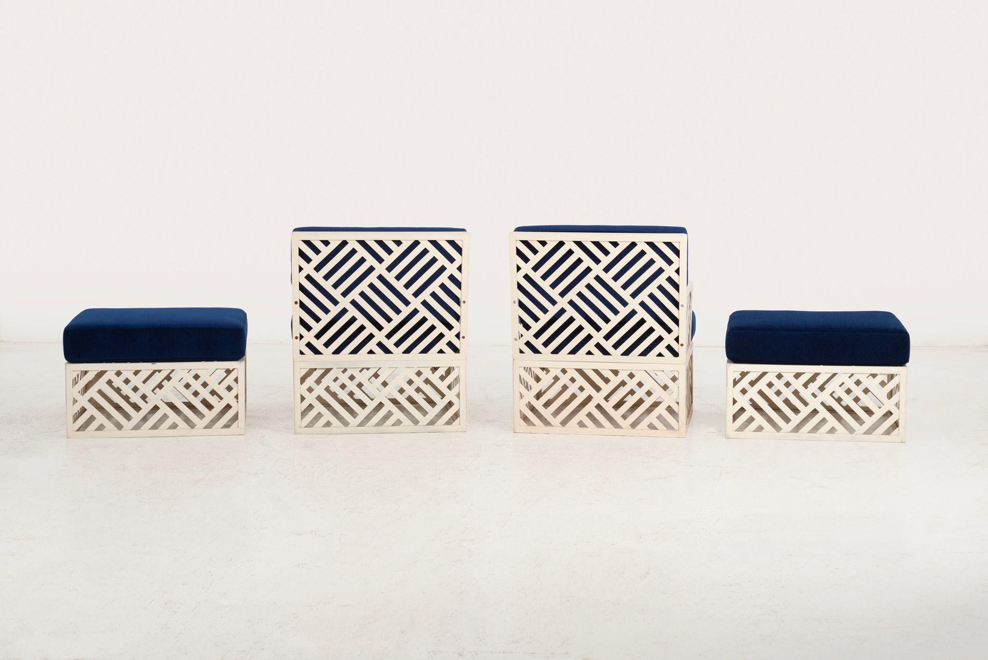 Pair of Richard L. Sandfort Aluminum Lounge Chairs and Ottomans, 1950 en venta 1