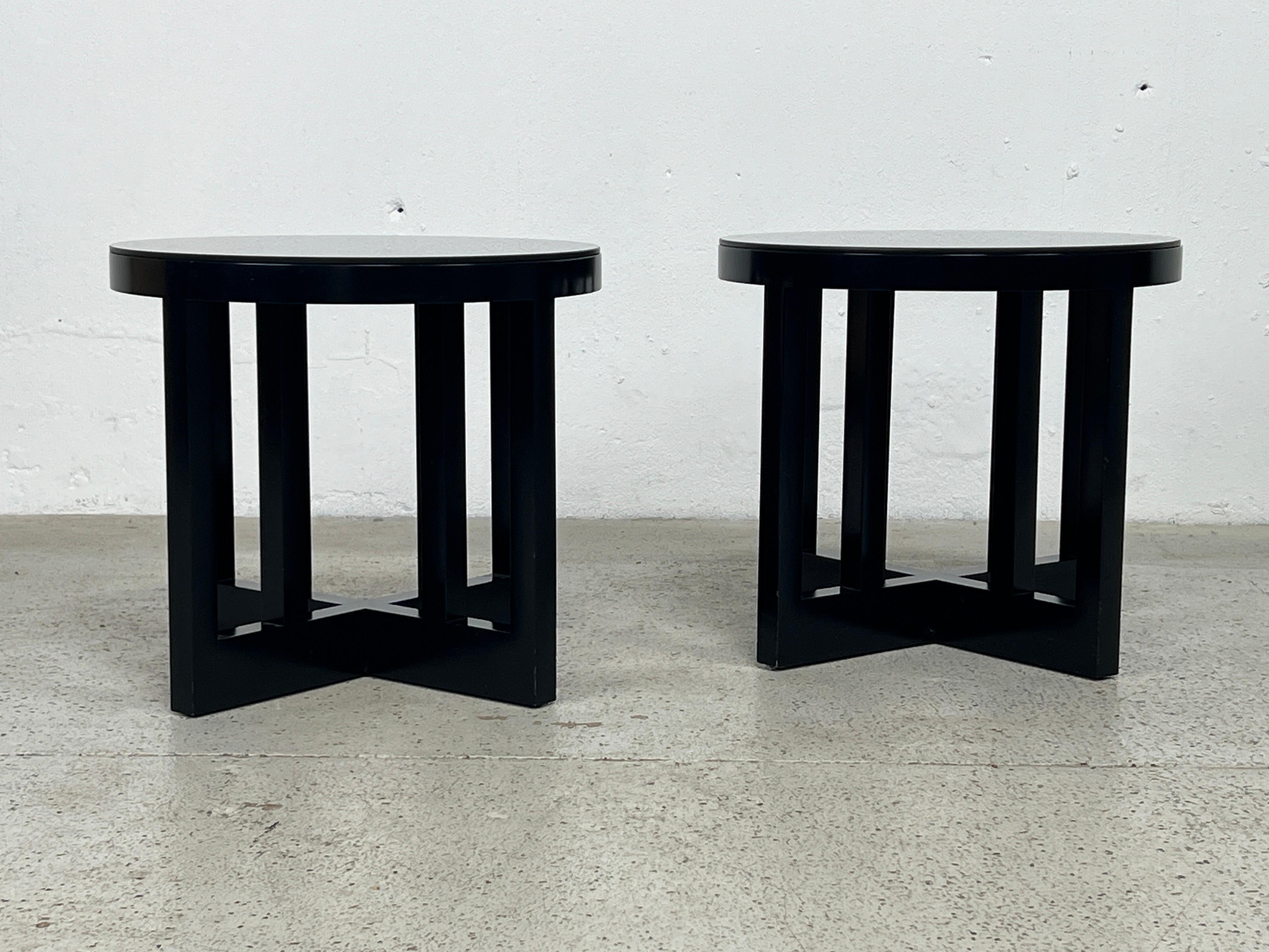 Pair of Richard Meier for Knoll Stools / Tables  In Good Condition For Sale In Dallas, TX