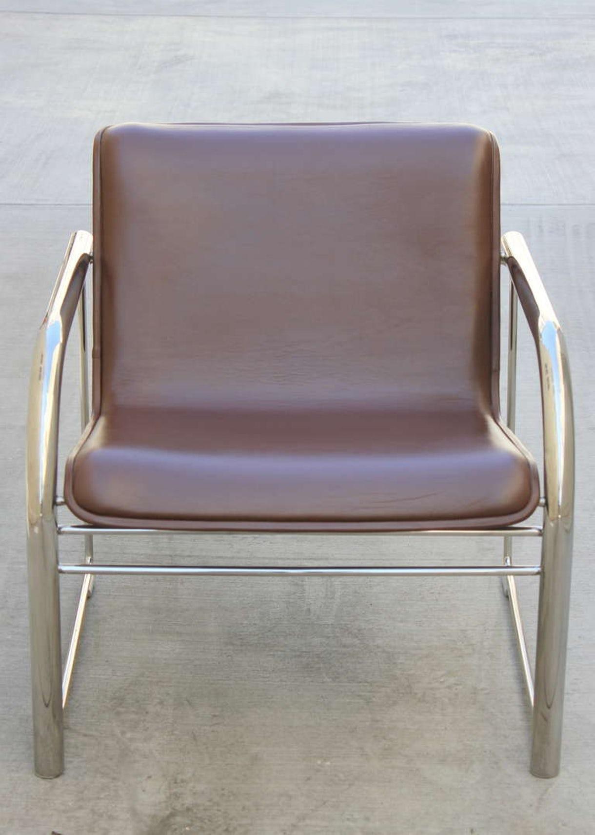 Mid-Century Modern Pair of Richard Schultz Leather and Chrome RS48 Lounge Chairs