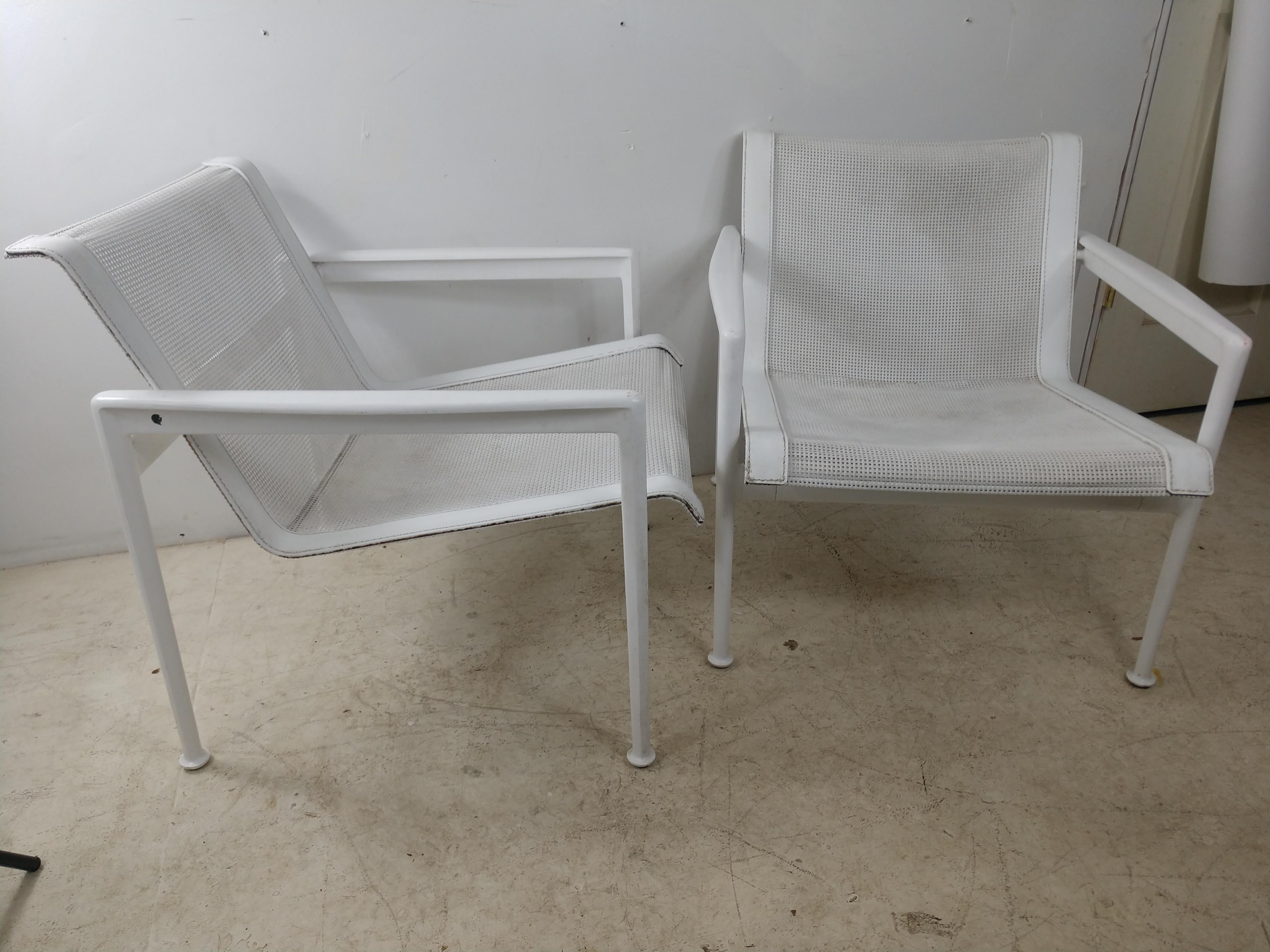 Pair of Richard Schultz Outdoor Lounge Chairs for Knoll 2