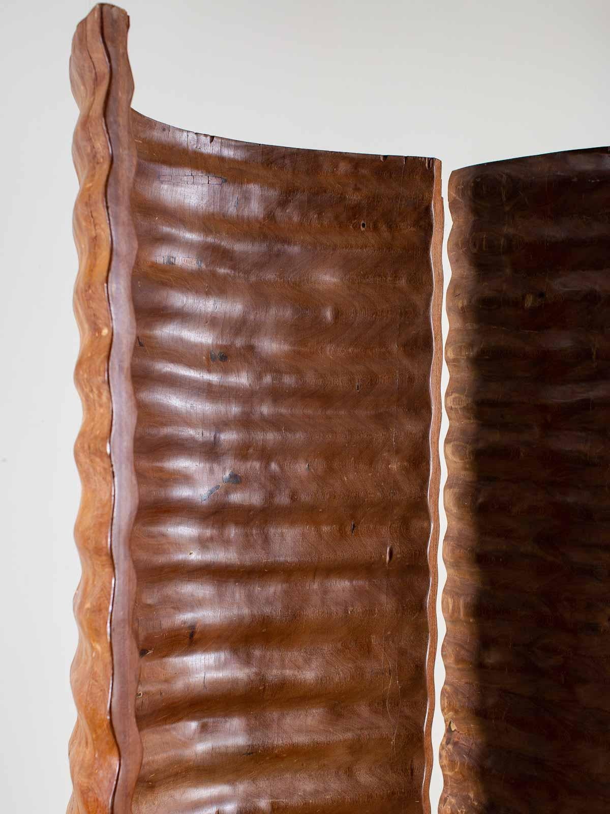 Pair of Richard Serra Inspired Tall Solid Teak Sculptures, circa 2000 For Sale 4