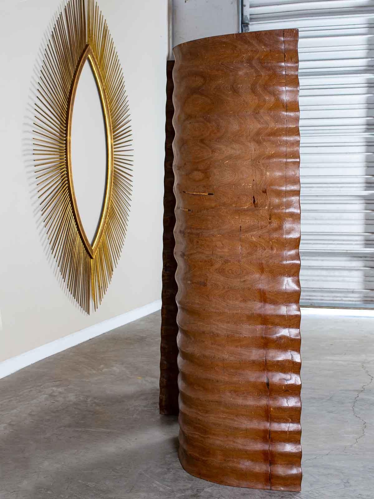 Pair of Richard Serra Inspired Tall Solid Teak Sculptures, circa 2000 In Good Condition For Sale In Houston, TX