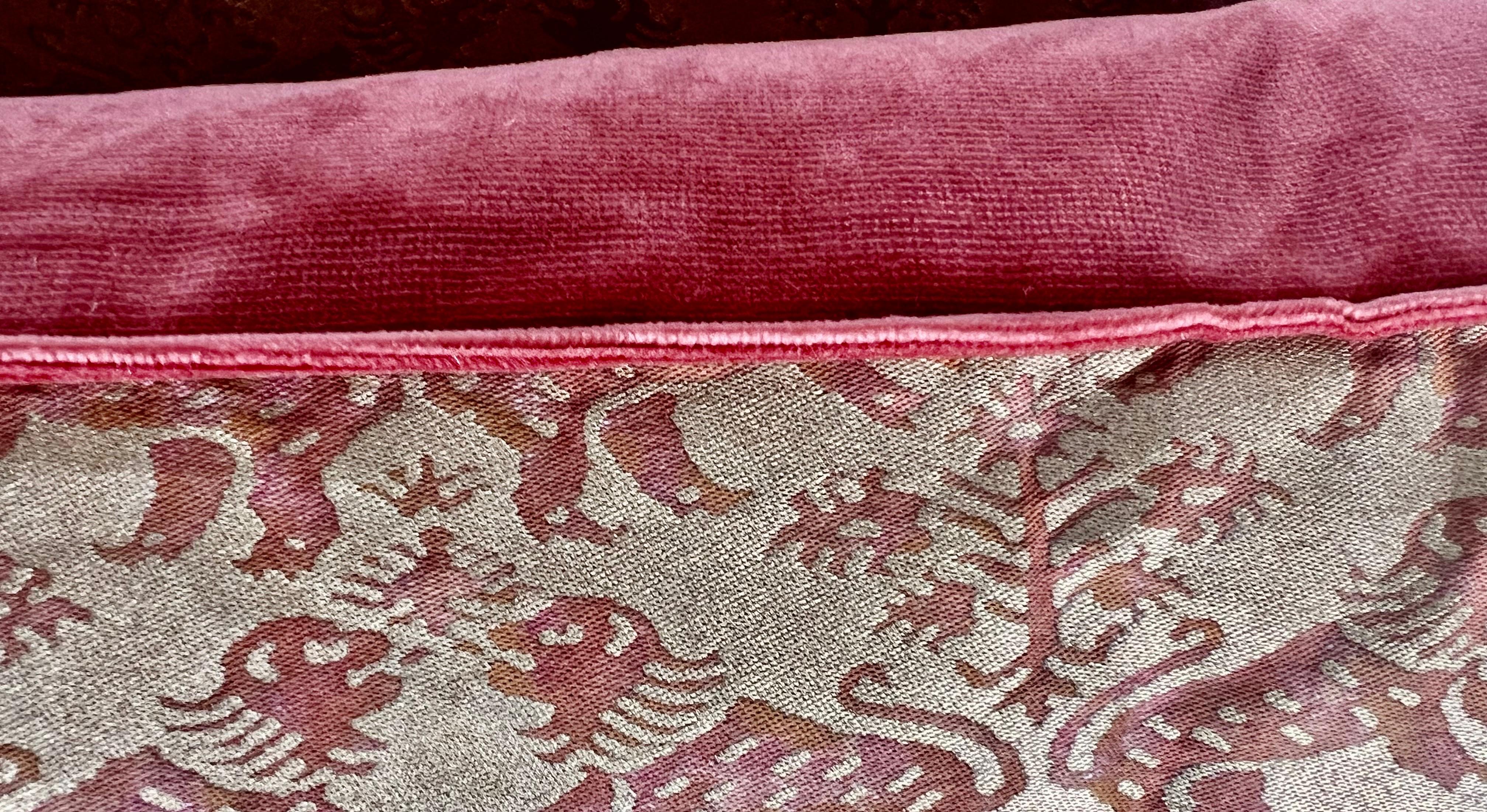 Pair of Richeleau Patterned Fortuny Rust & Gold Pillows  In New Condition In Los Angeles, CA
