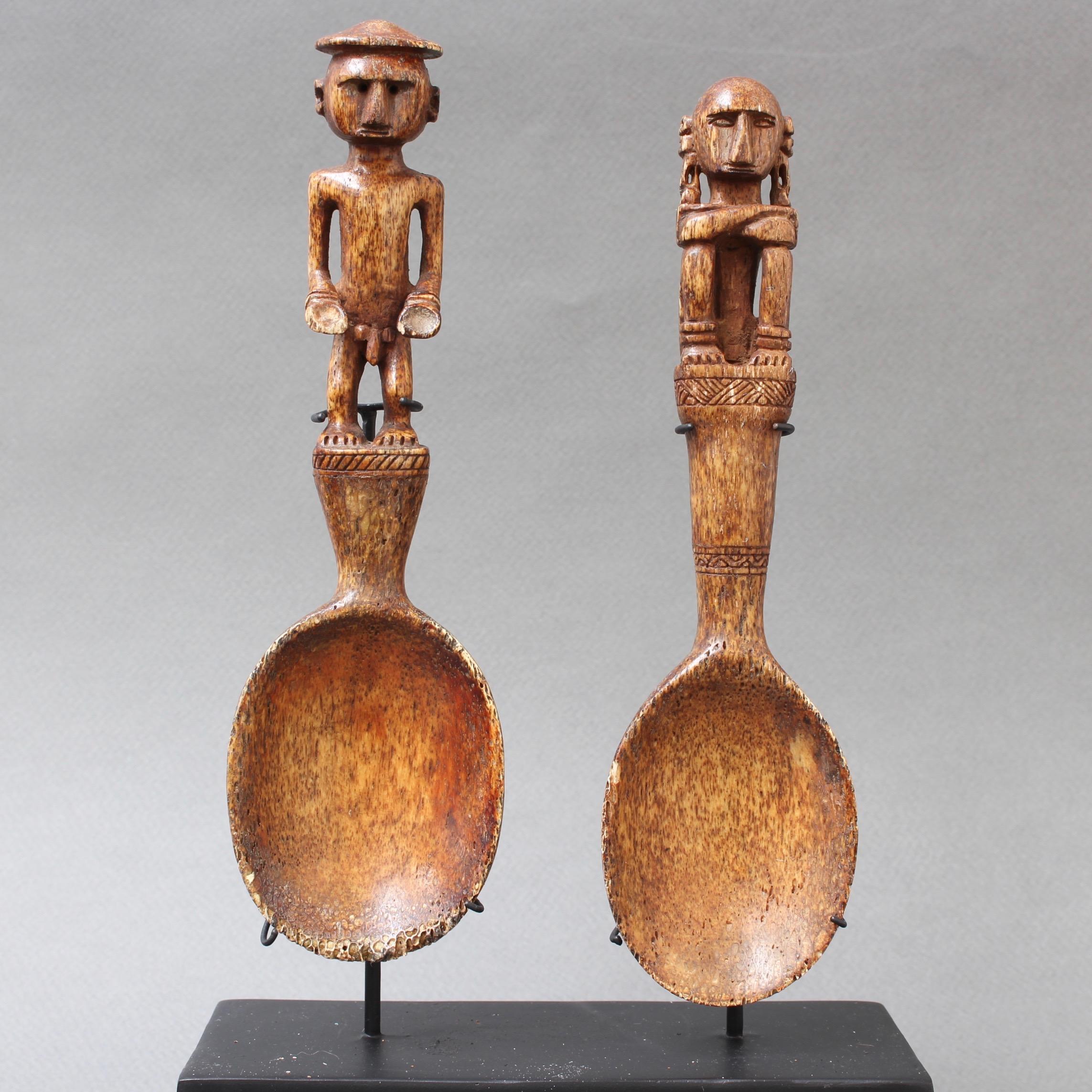 Tribal Pair of Ritual Spoons from Timor Island, circa 1950s For Sale