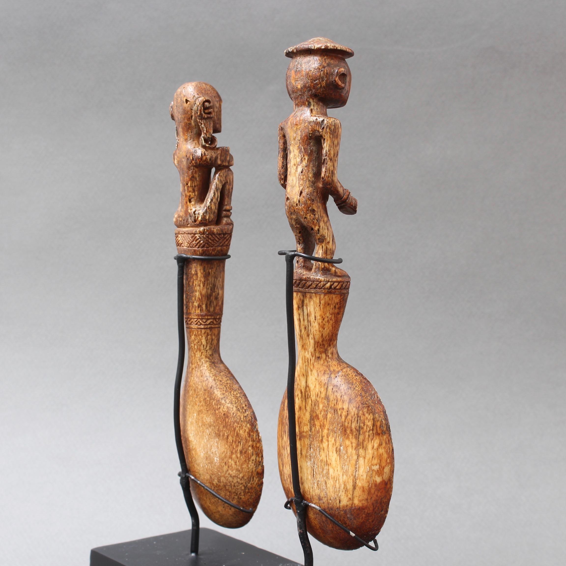 Pair of Ritual Spoons from Timor Island, circa 1950s For Sale 1
