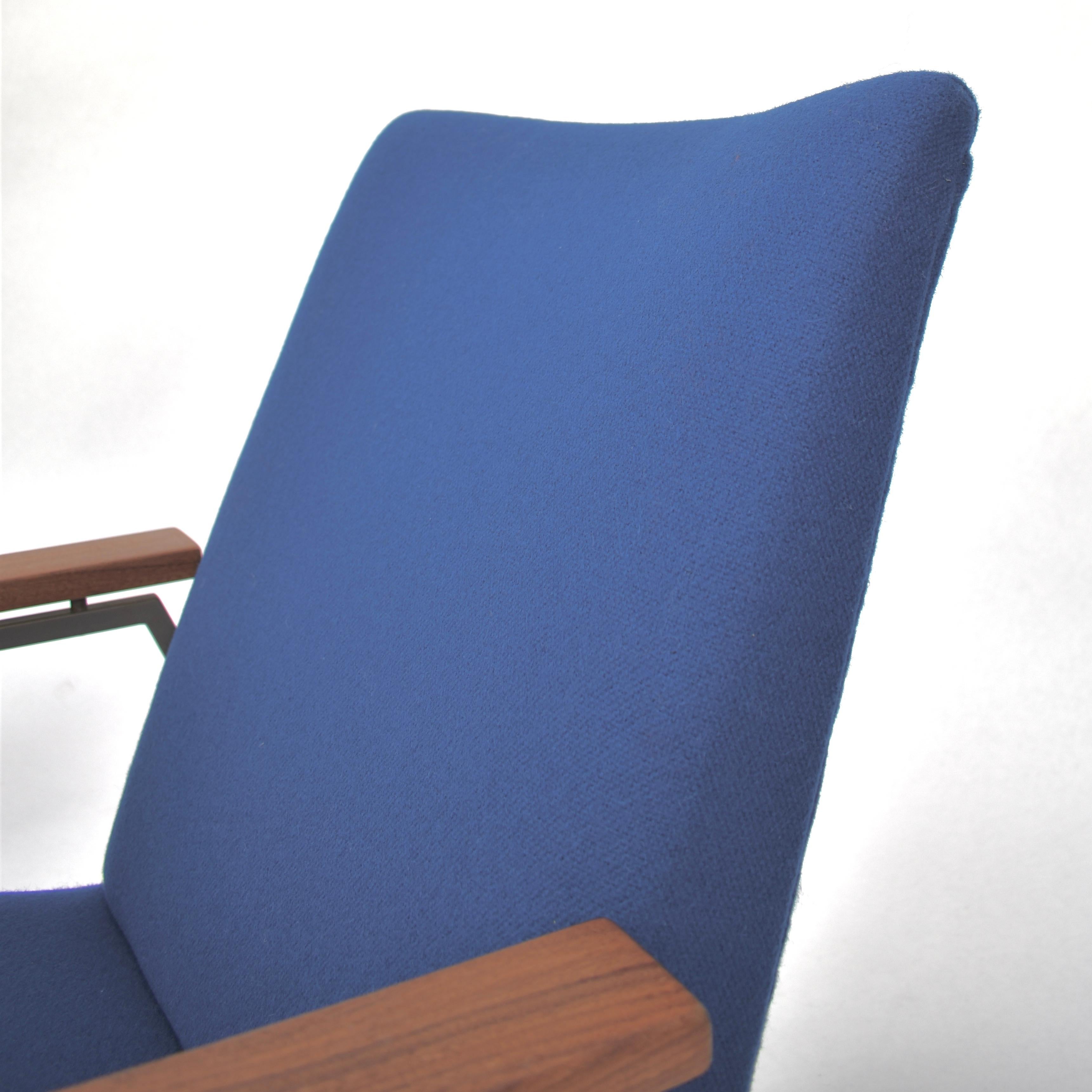 Pair of Rob Parry Lounge Armchairs with New Kvadrat Upholstery, circa 1950 3