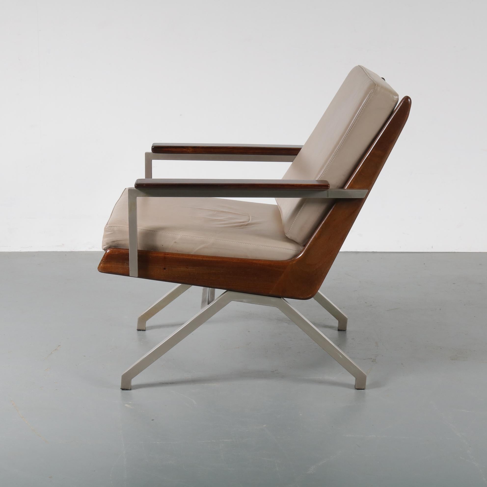 Pair of Rob Parry Lounge Chairs for Gelderland, Netherlands, 1960 In Good Condition In Amsterdam, NL