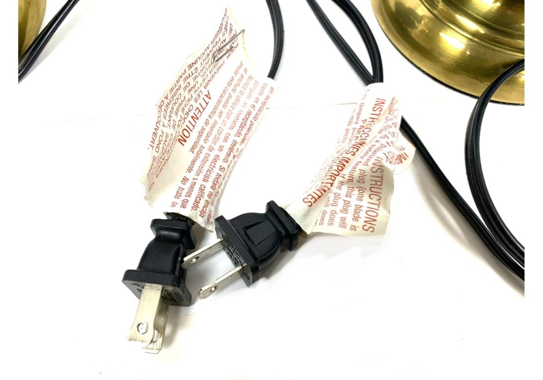 Pareja De Lámparas De Mesa De Cerámica Azul De Doble Calabaza Robert Abbey en venta 3