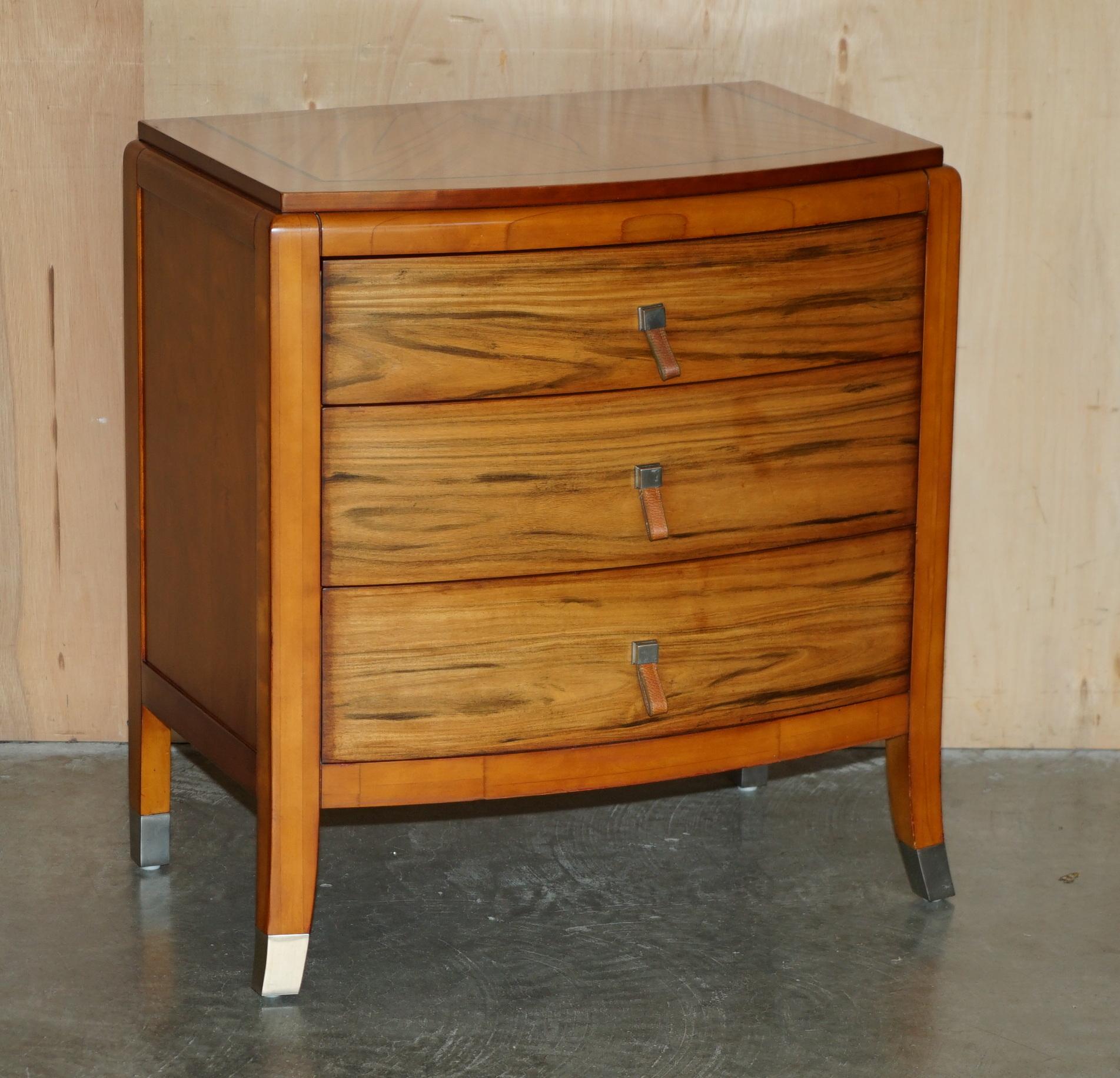 PAR DE MÉNSULAS DE NOCHE O LATERALES ROBERT IDOL DESIGN FOR LANE HOME FURNiSHINGS Moderno de mediados de siglo en venta