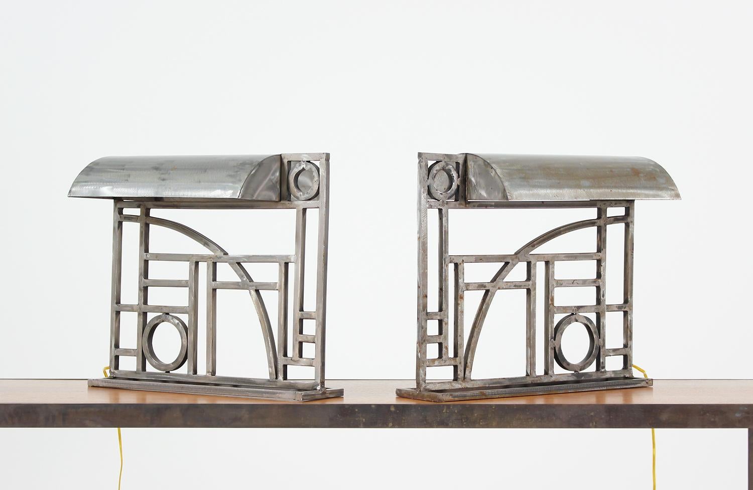 Mid-Century Modern Pair of Robert Sonneman Table Lamps for Kovacs