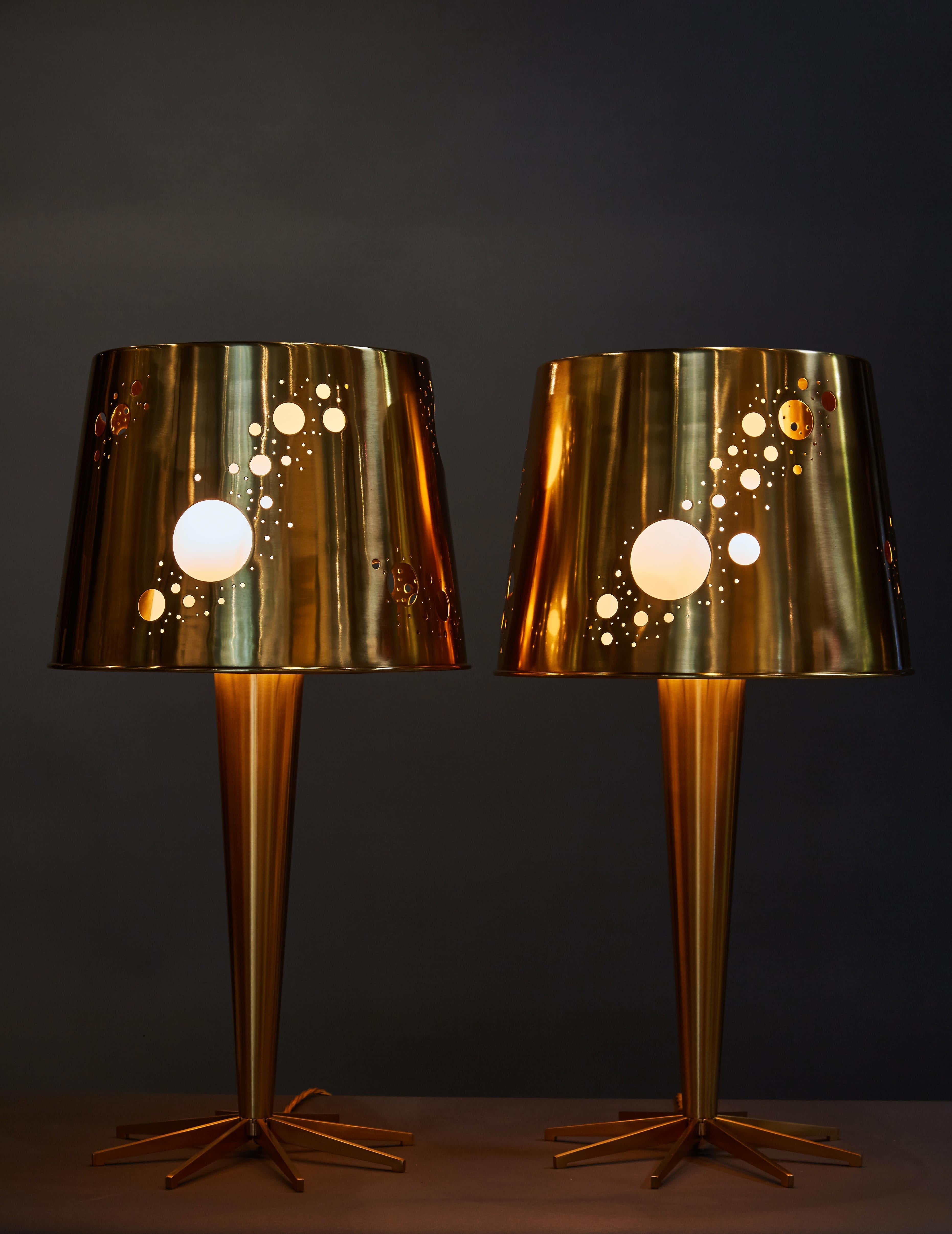 Contemporary Pair of Roberto Giulio Rida “Lattea” Table Lamps For Sale