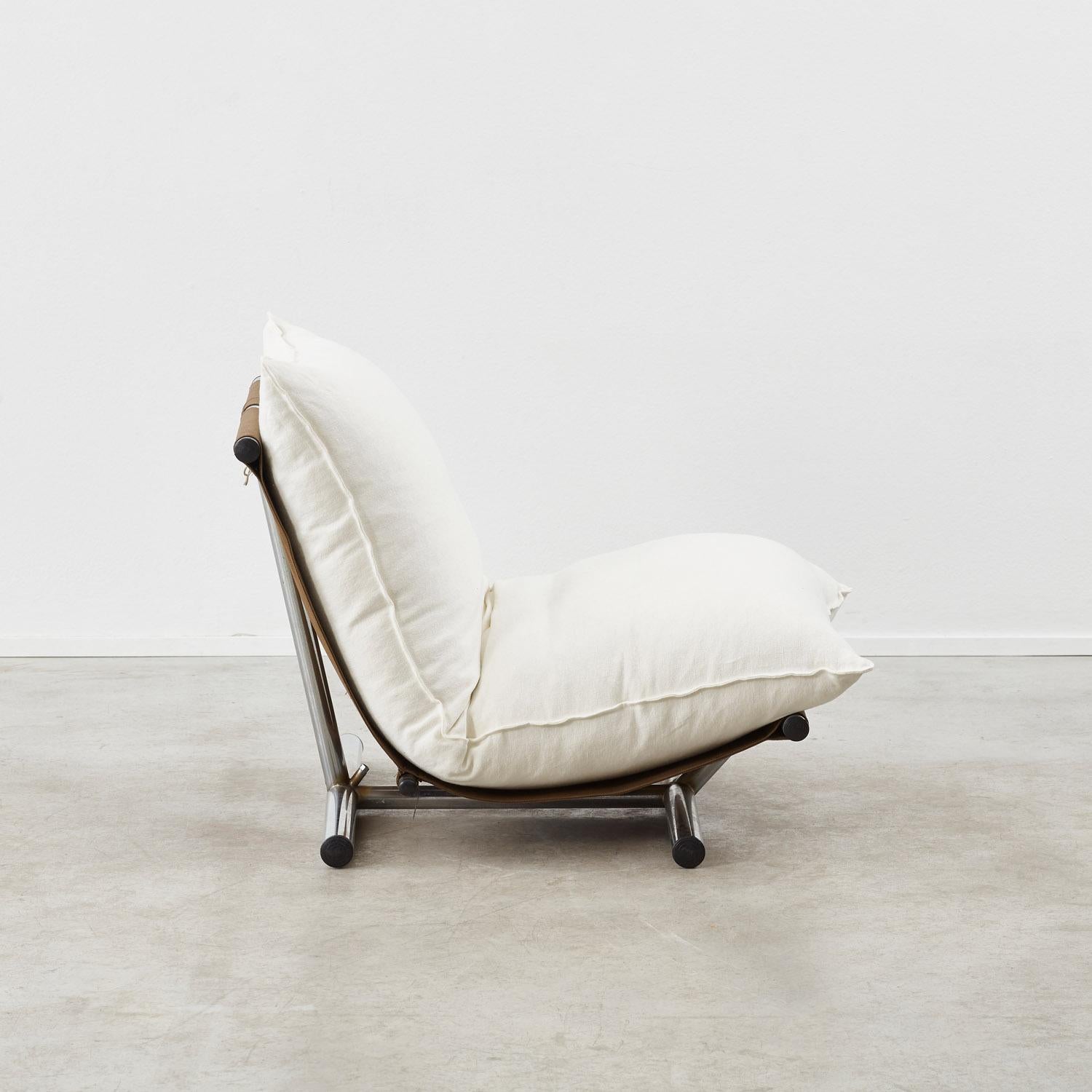 Late 20th Century Pair of Roberto Lucci and Paolo Orlandini 'Le Farfalle' chairs - Italy, 1970s
