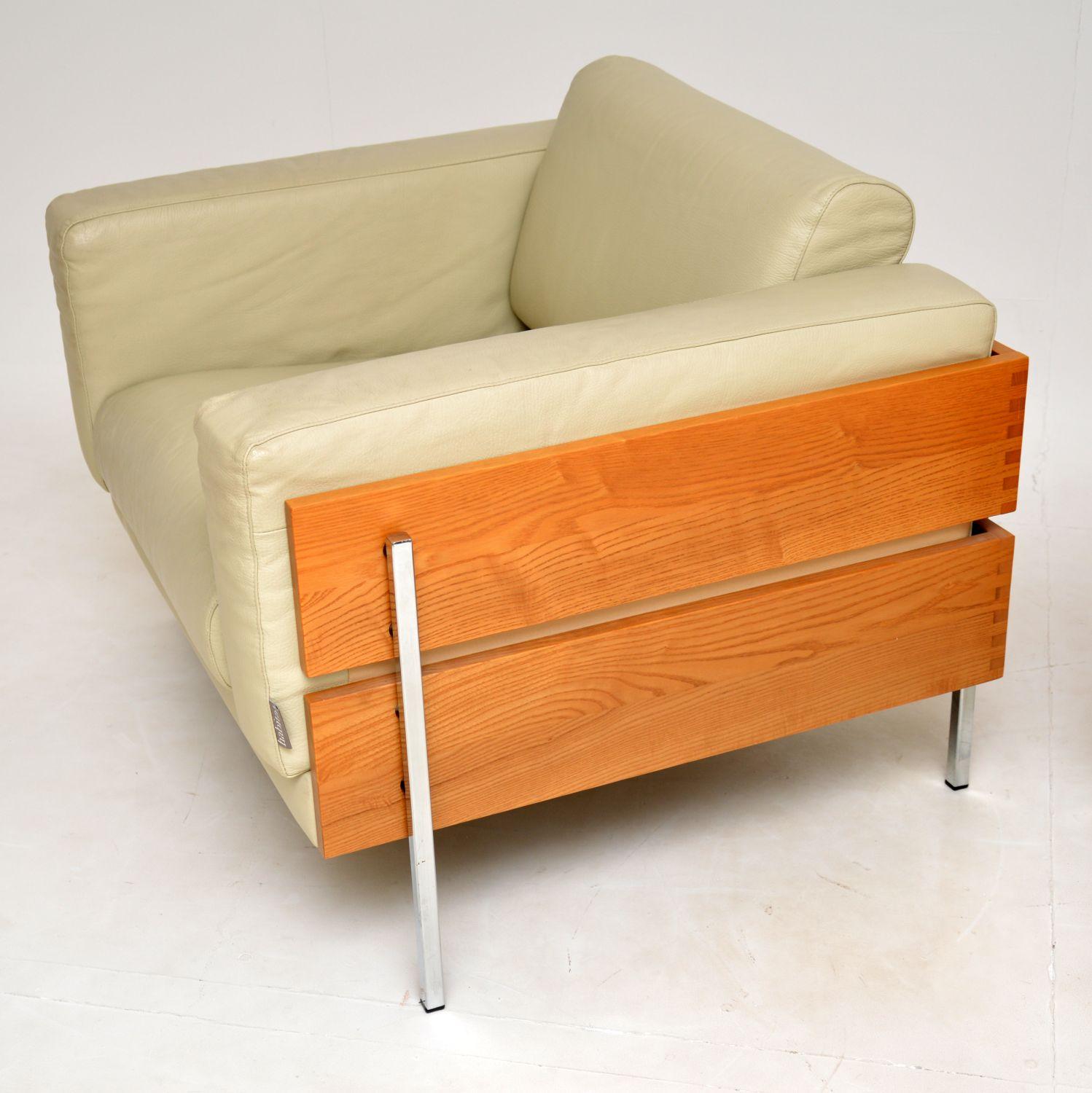 20th Century Pair of Robin Day Leather Forum Armchairs for Habitat