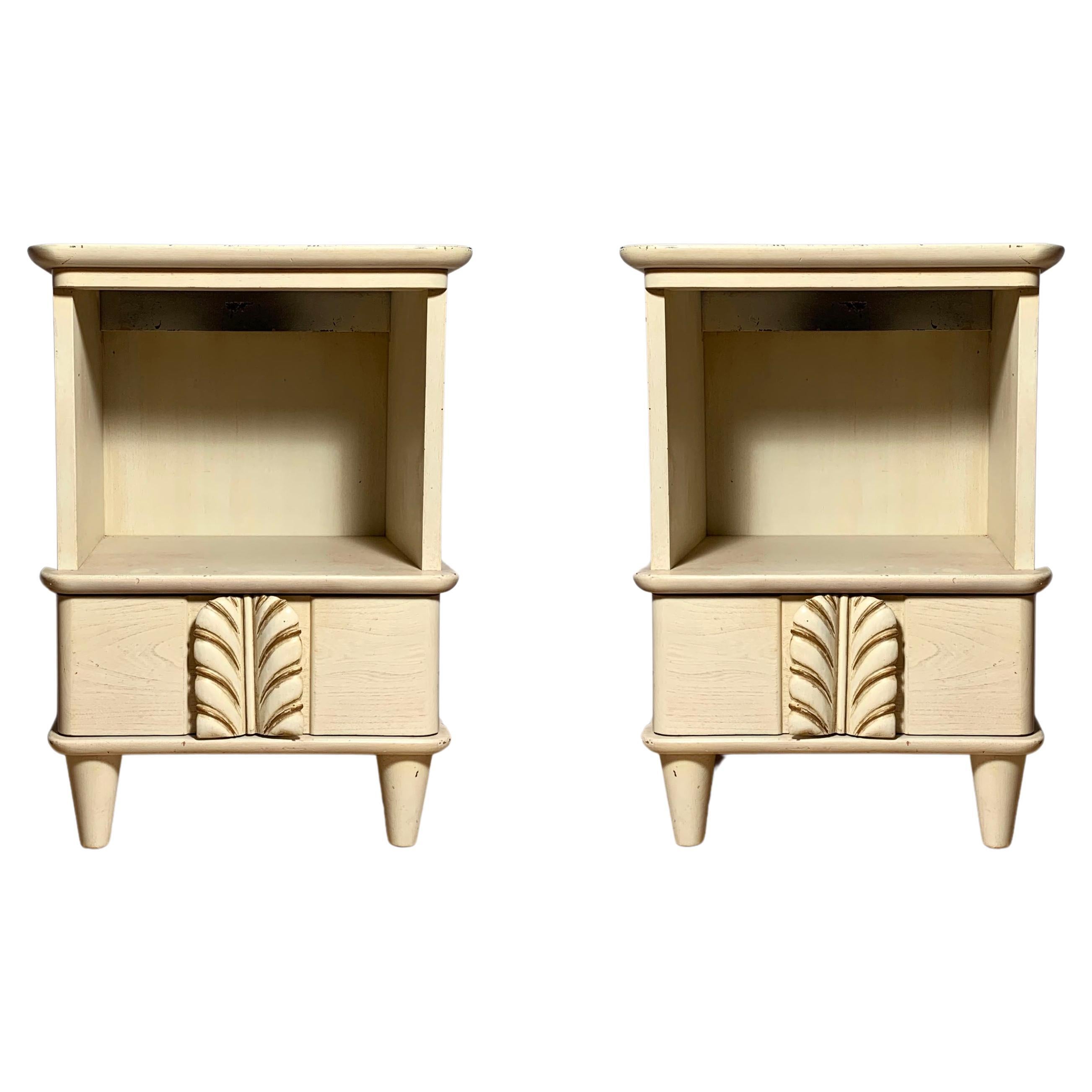 Pair of Robsjohn Gibbings Feather Handle Endtables Nightstands