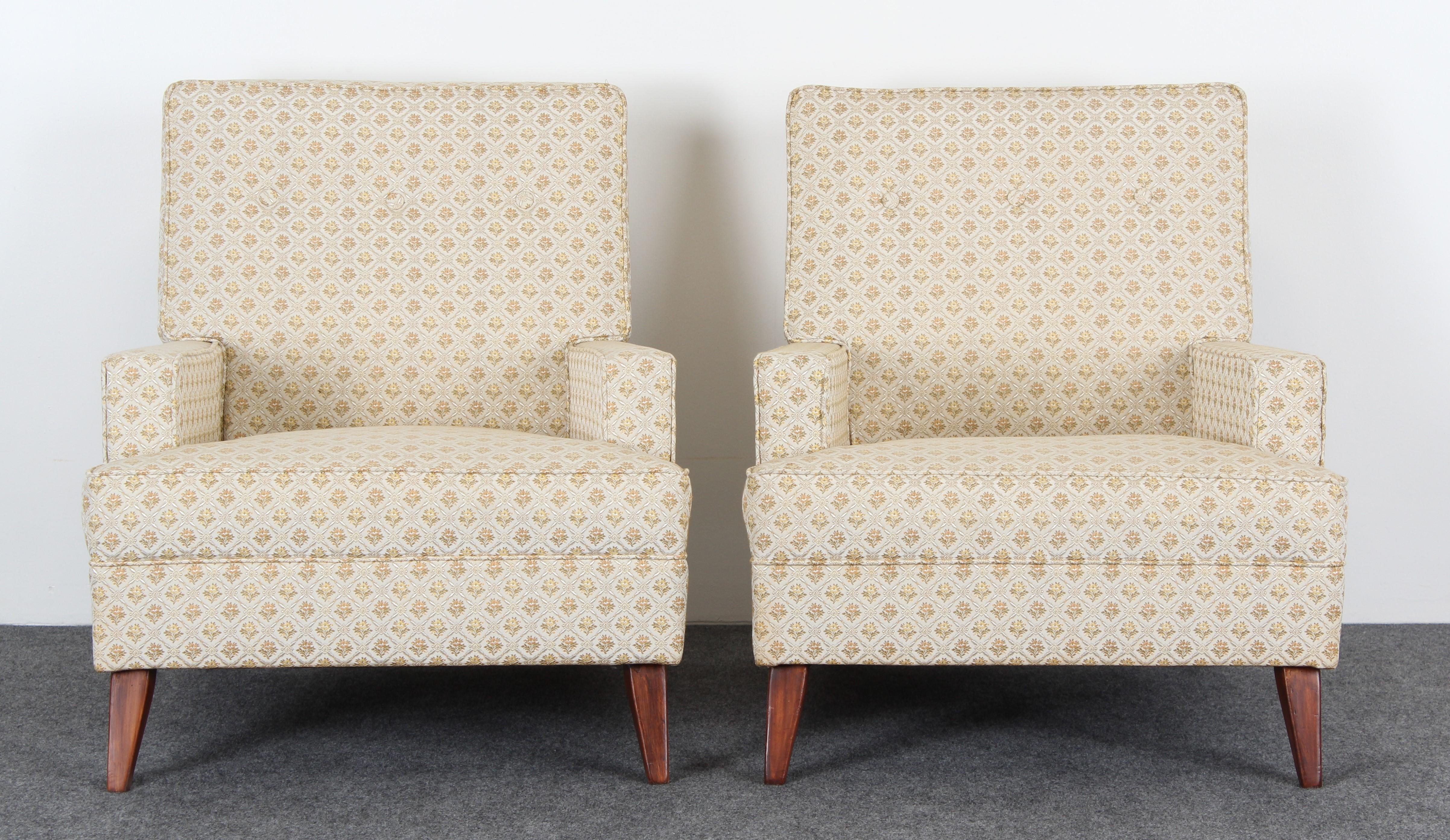 A classic pair of Robsjohn Gibbings style Upholstered lounge chairs. Vintage fabric, new upholstery recommended. Sturdy and structurally sound frames.

Dimensions: 32.75