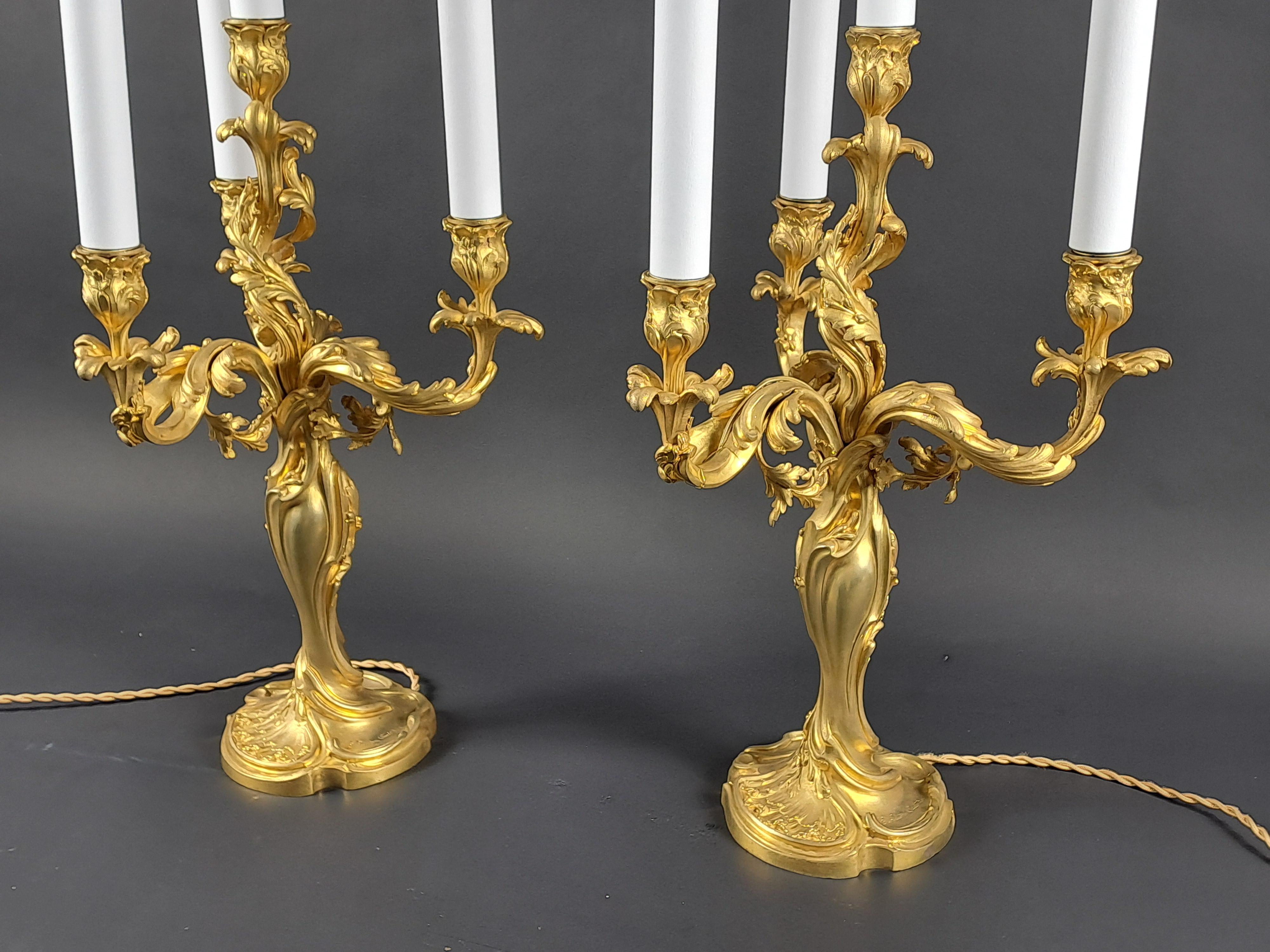 Pair Of Rocaille Candelabras In Gilded Bronze Signed Eugène Lelièvre, Susse im Zustand „Gut“ im Angebot in BARSAC, FR