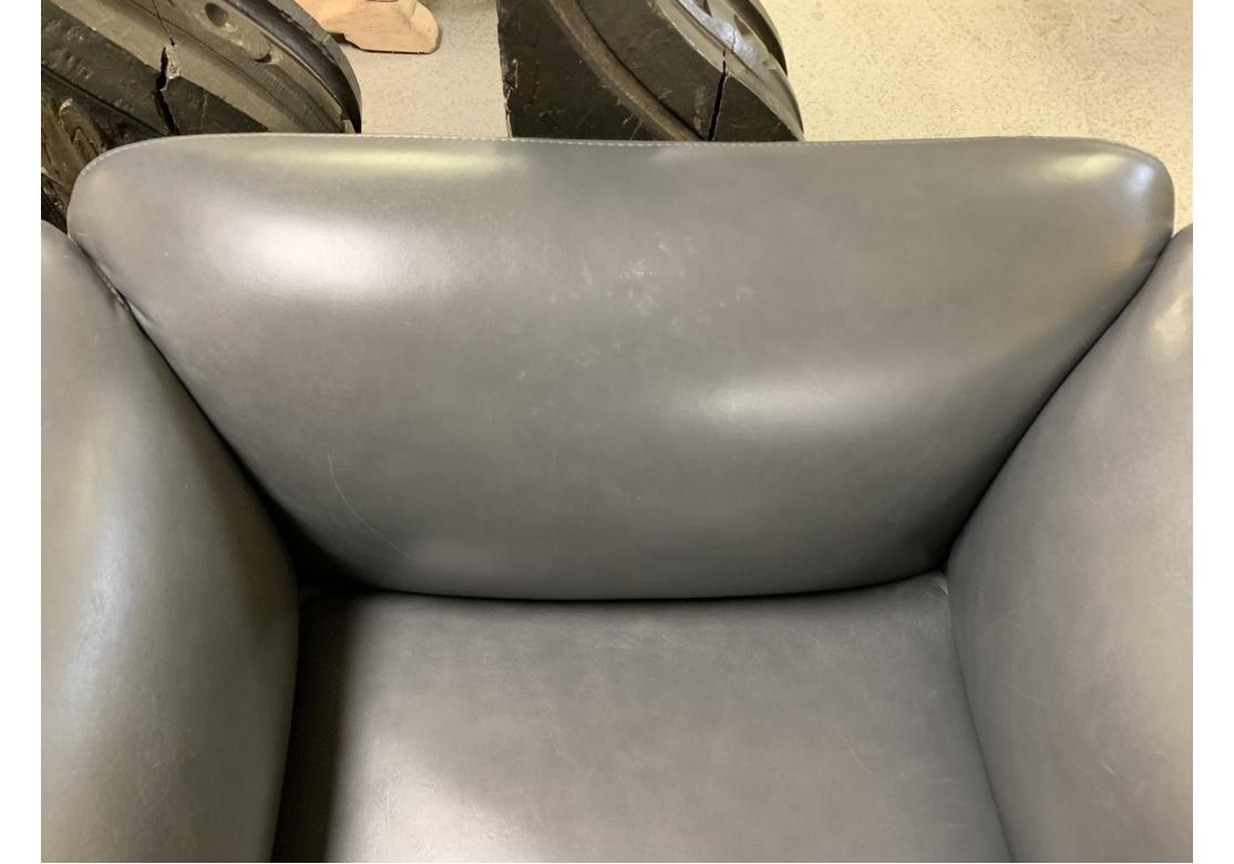 Paar Roche Bobois Lobby Clubsessel aus Leder von Cedric Ragot im Angebot 12