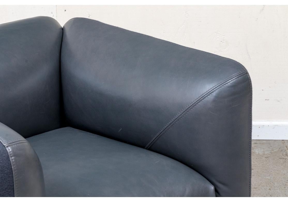 Paire de fauteuils club en cuir Roche Bobois par Cedric Ragot en vente 2