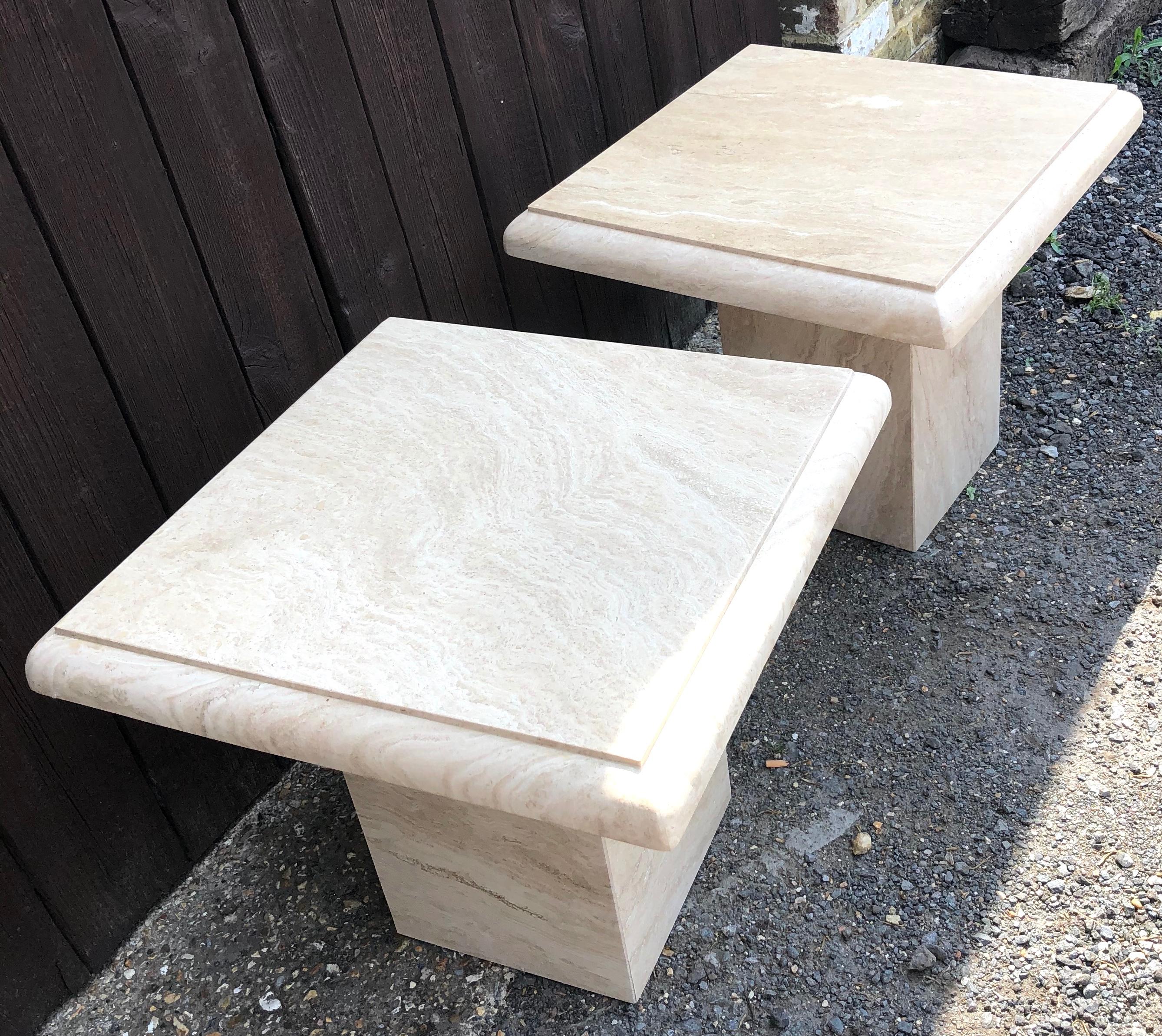 Pair of Mid Century Roche Bobois style Travertine side / end tables, 1970s

A beautiful Pair of Roche Bobois style travertine side / end tables, circa 1970s
Square tops with bevelled edge, sat central on square column base. 

The bases are separate