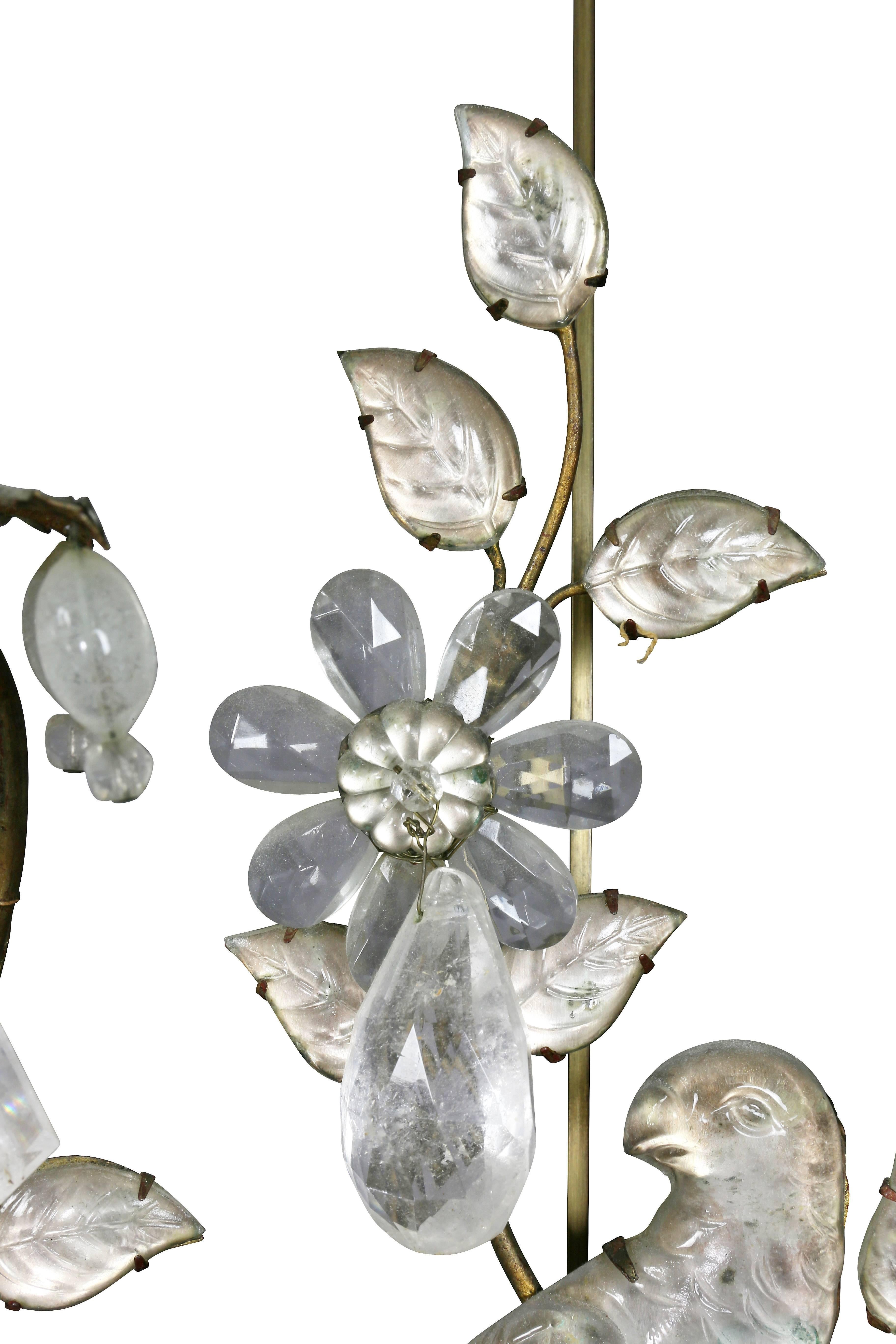 Mid-20th Century Pair of Rock Crystal and Glass Wall Sconces of Parrots by Bagues