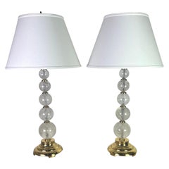 Pareja de lámparas de columna de cristal de roca con pantallas
