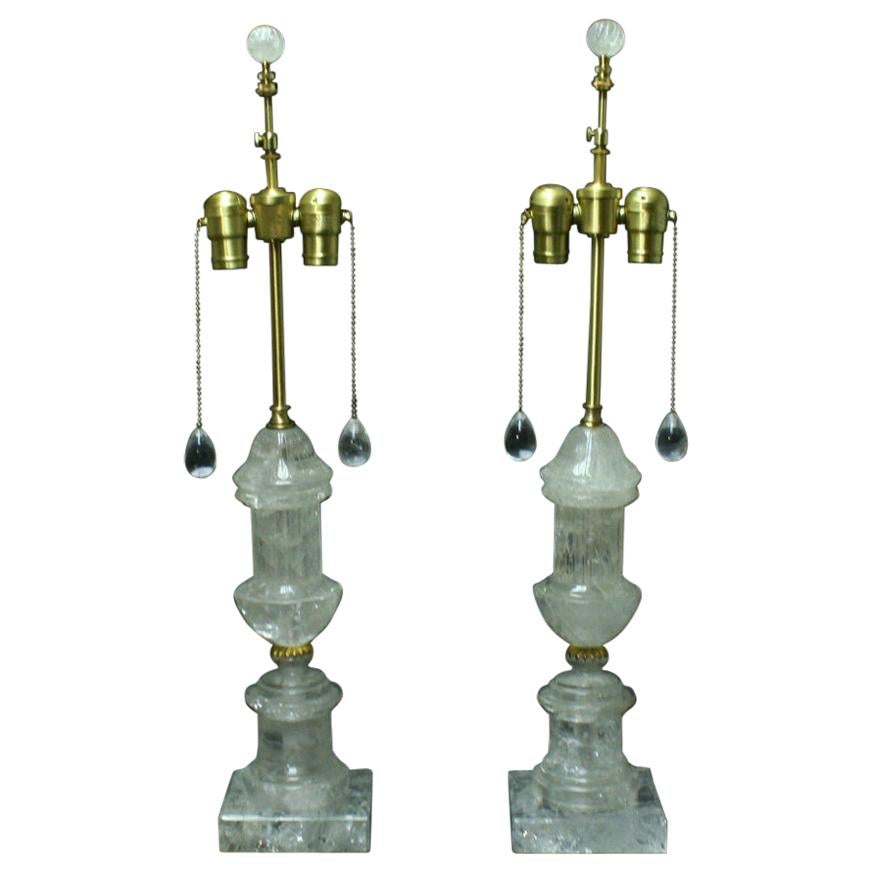 Pareja de Lámparas Urna Acanaladas de Cristal de Roca