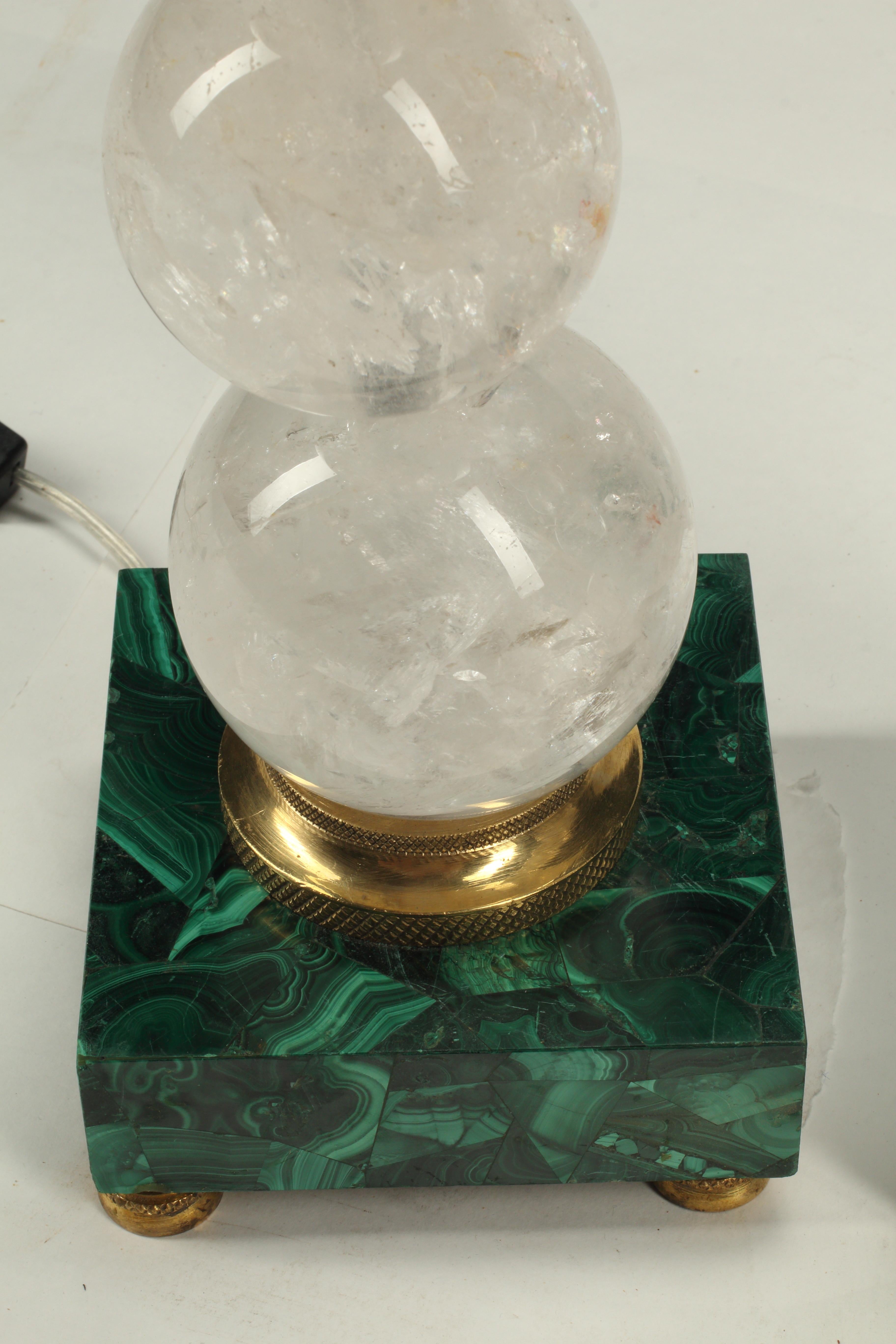 Paire de lampes en cristal de roche sur base en malachite, 20e siècle Bon état - En vente à El Monte, CA