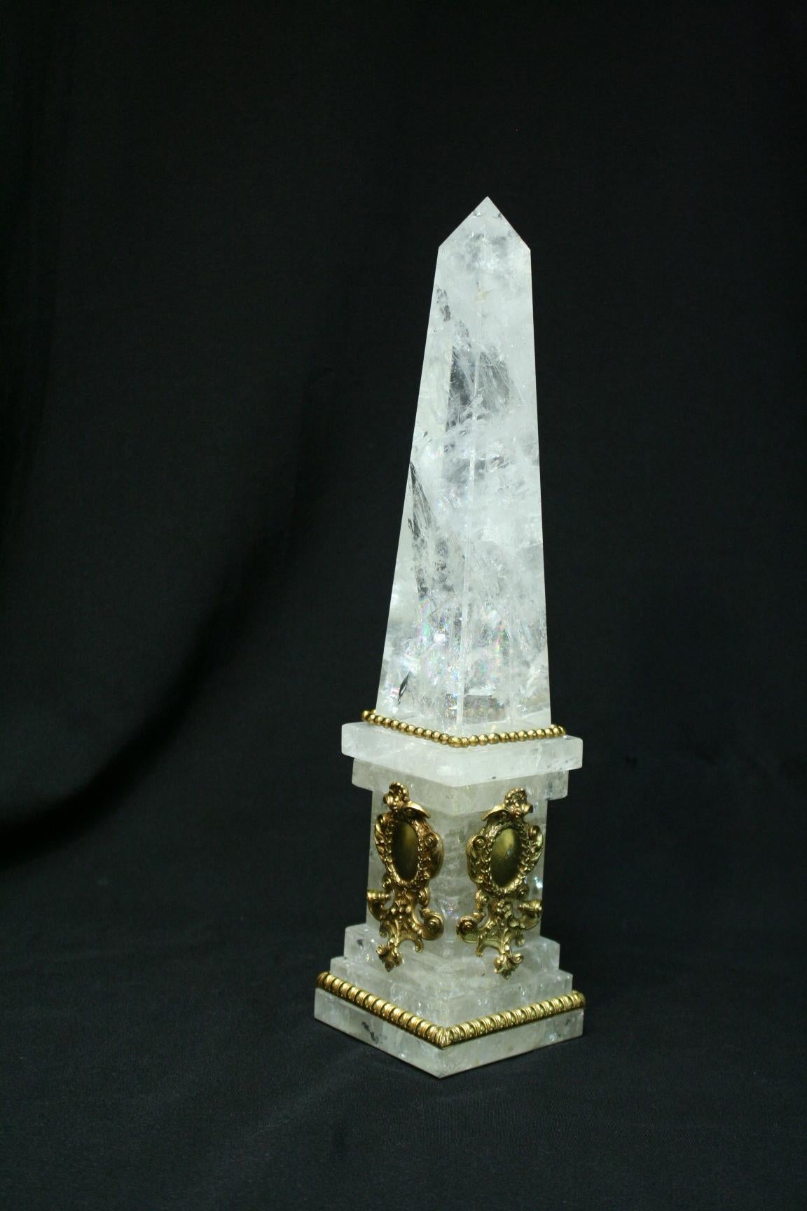 Paar Bergkristall-Obelisken (Neoklassisch) im Angebot