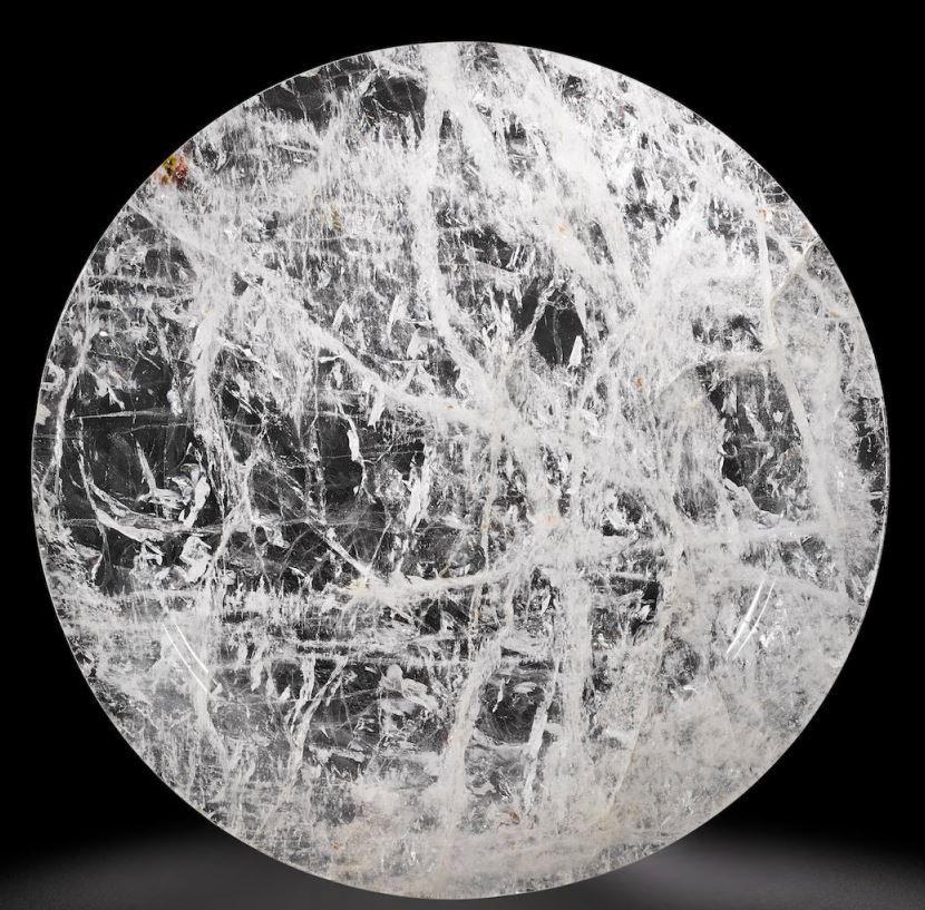 Paire d'assiettes à charge en cristal de roche et quartz, The Moderns en vente 3
