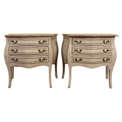 Pair of Rococo bombe commodes / Nightstands - 20th Century
