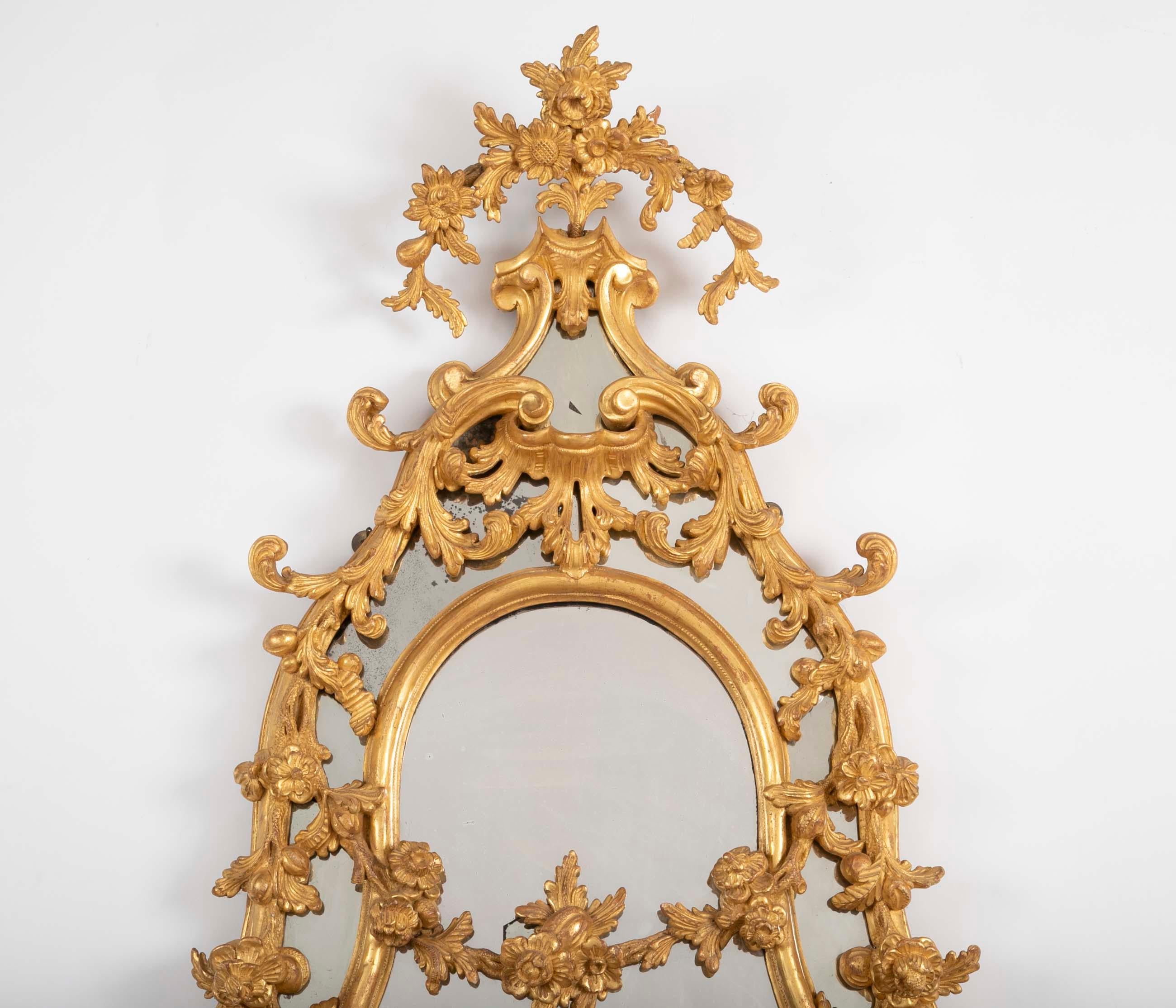 Pair of Rococo Giltwood Girondoles In Good Condition In Greenwich, CT