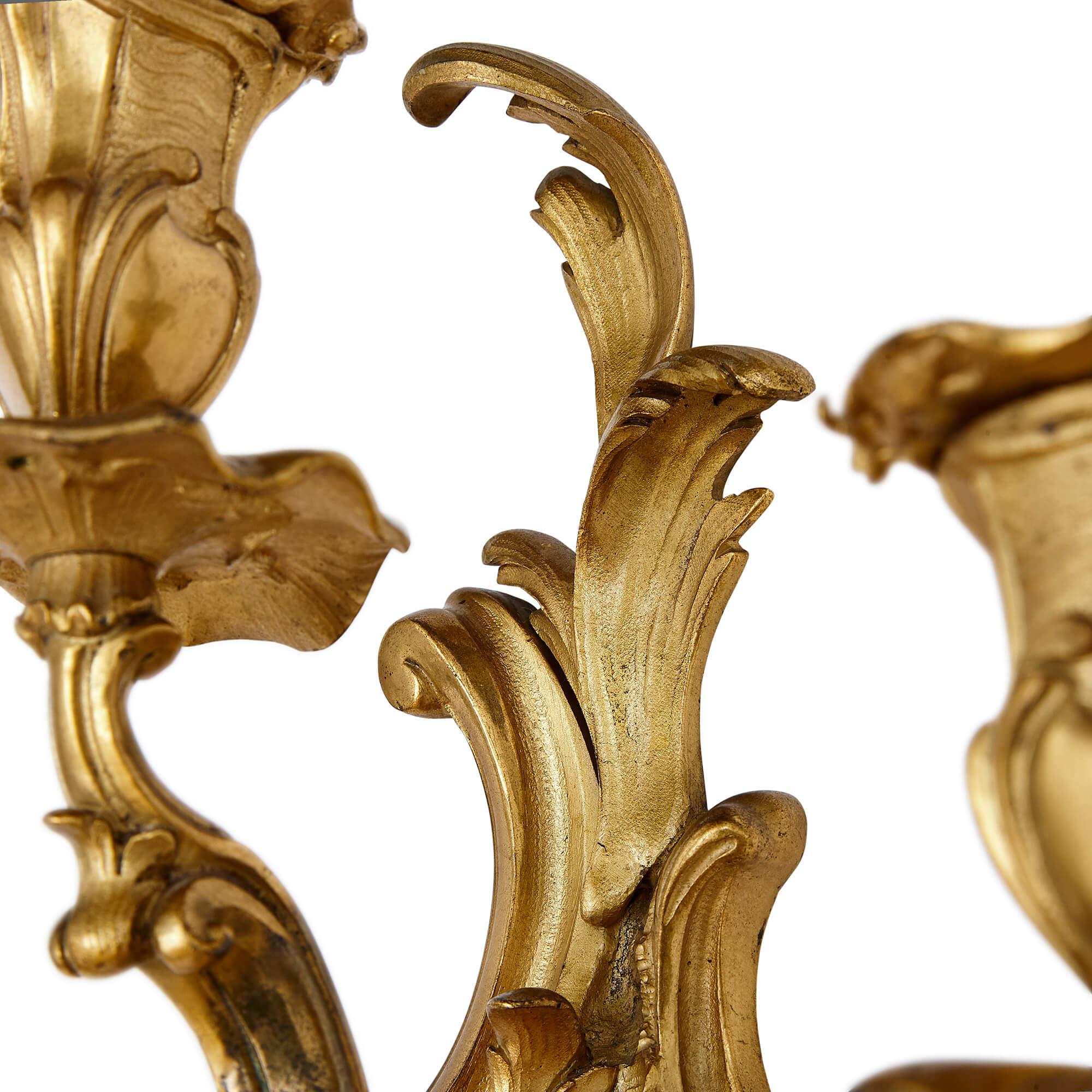 Pair of Rococo Style Gilt Bronze Sconces In Good Condition For Sale In London, GB