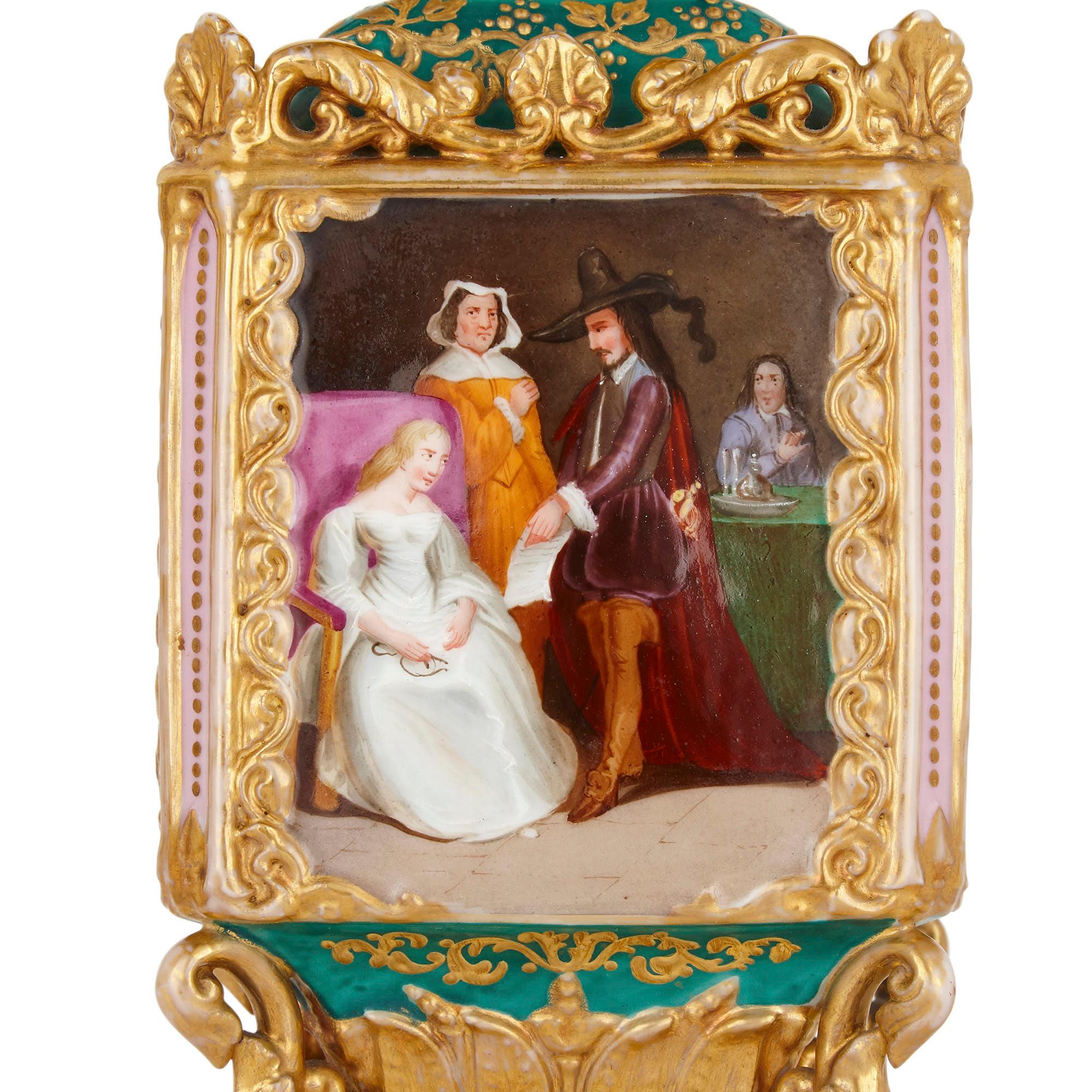 Rococo Paire de bouteilles en porcelaine dorée de style rococo probablement réalisées par Jacob Petit en vente