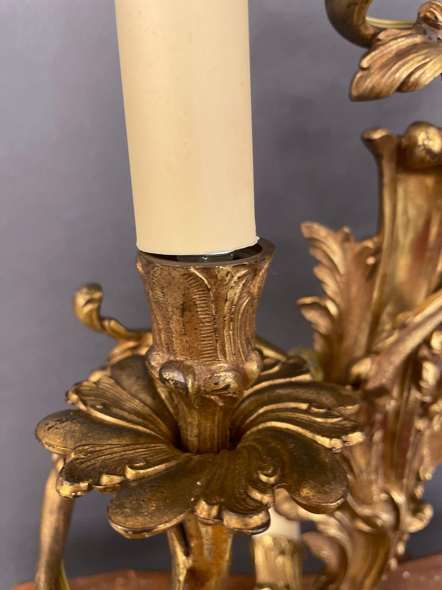 Pair of Rococo Style Ormolu Wall Lights In Good Condition For Sale In London, GB