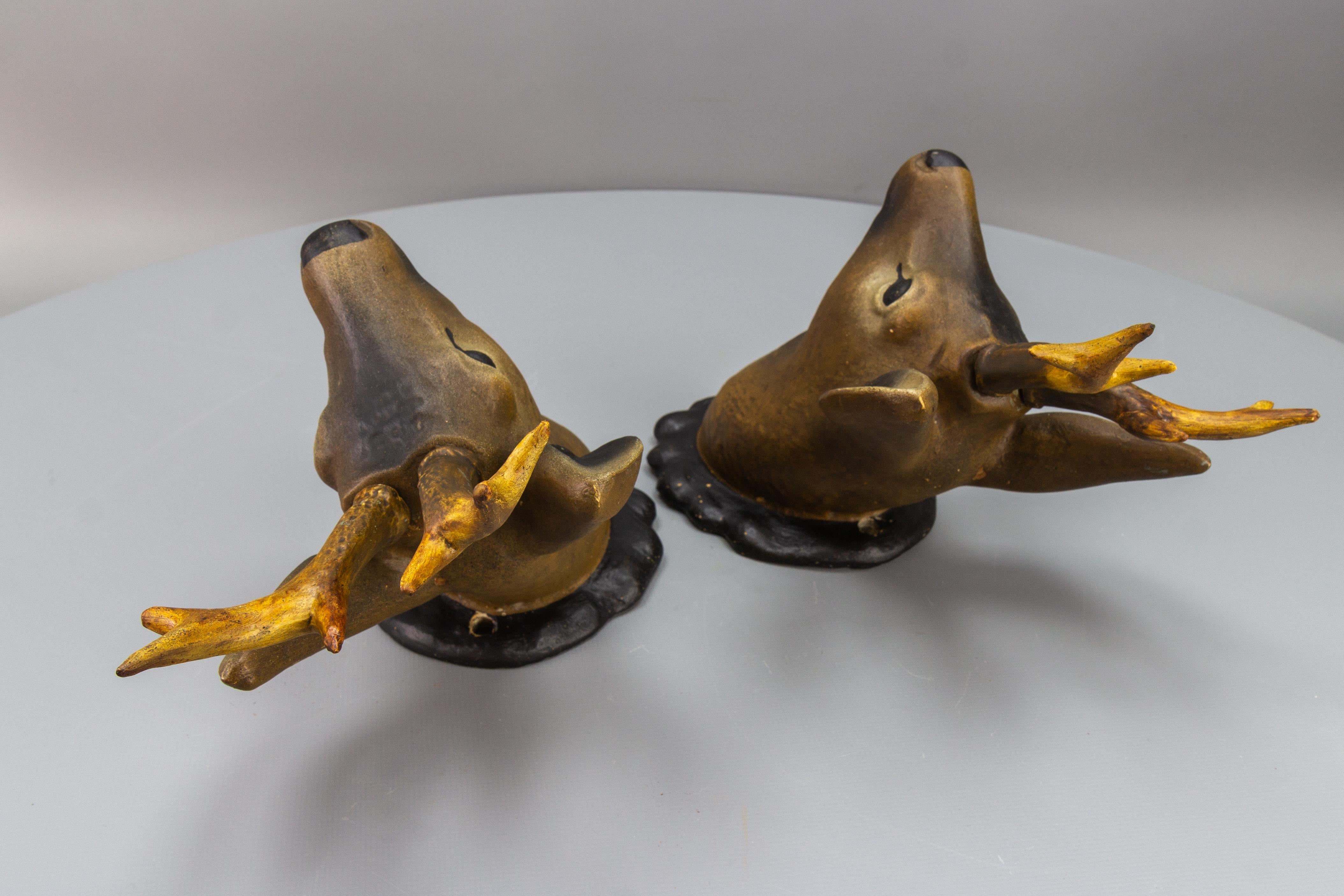 Pair of Roe Deer Heads, Wall Decoration, Germany, 1930s In Good Condition For Sale In Barntrup, DE