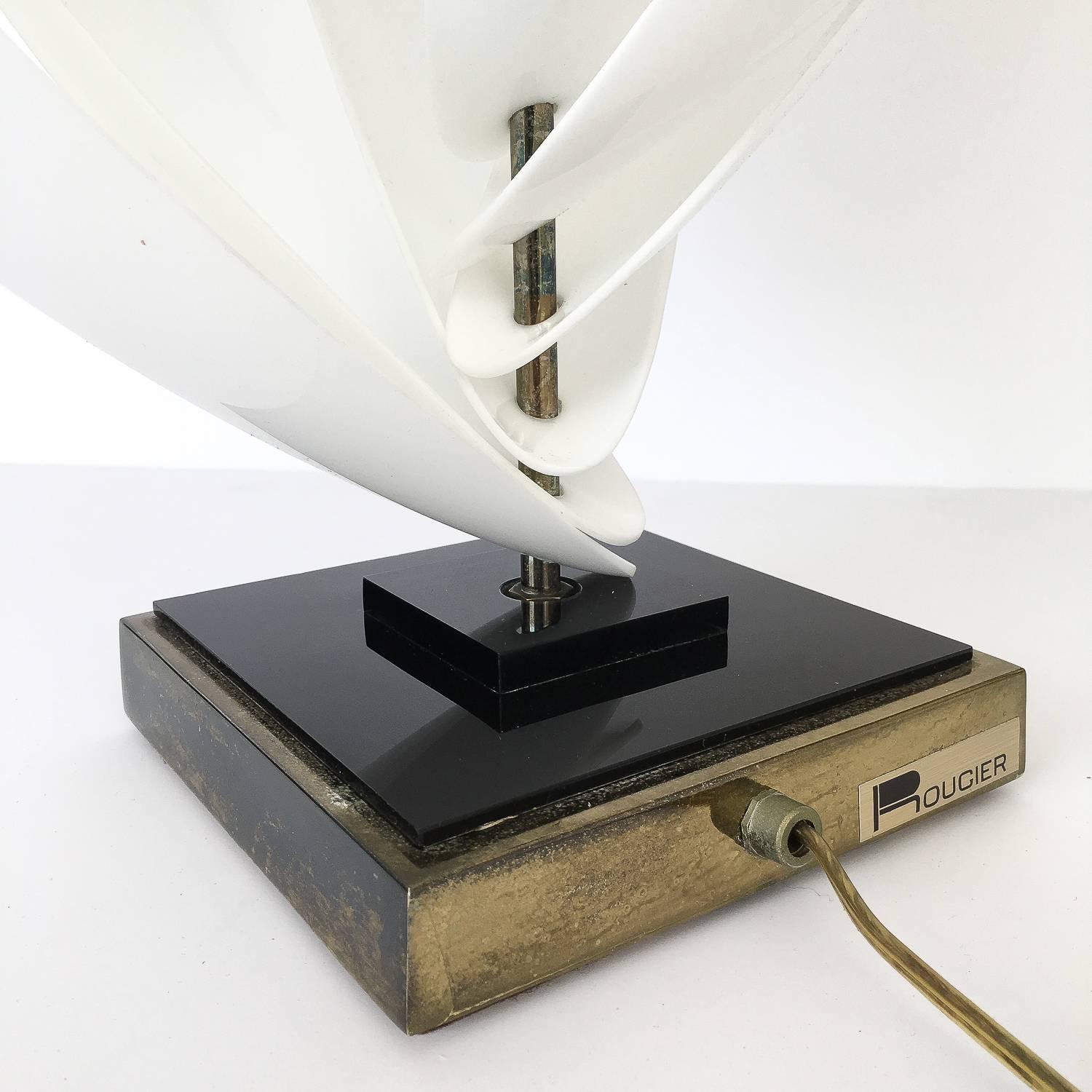 Pair of Roger Rougier Acrylic Twist Spiral Table Lamps 1