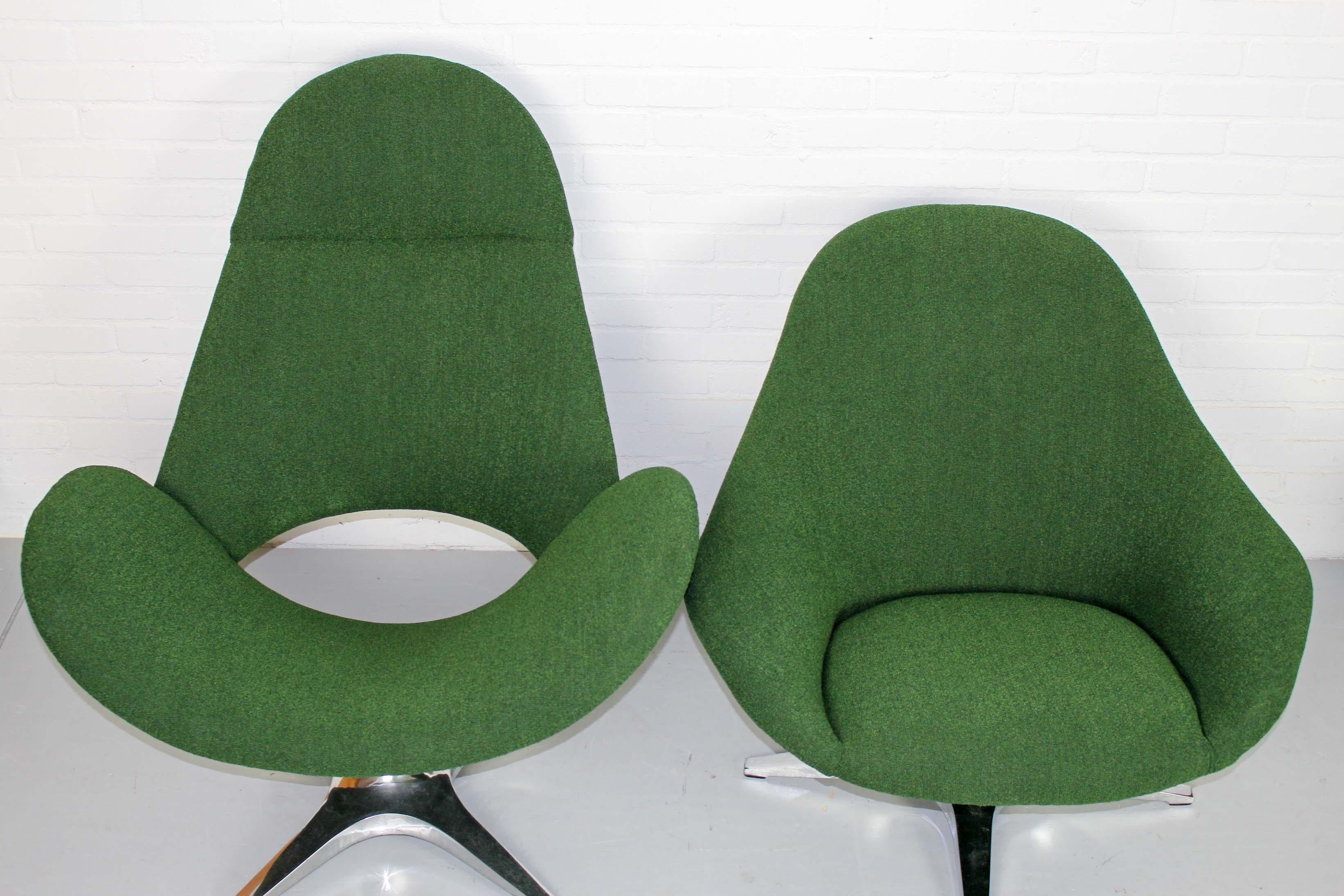 Pair of Rohe Noordwolde Lounge Chair with Aluminium Crossfoot, 1960s 2