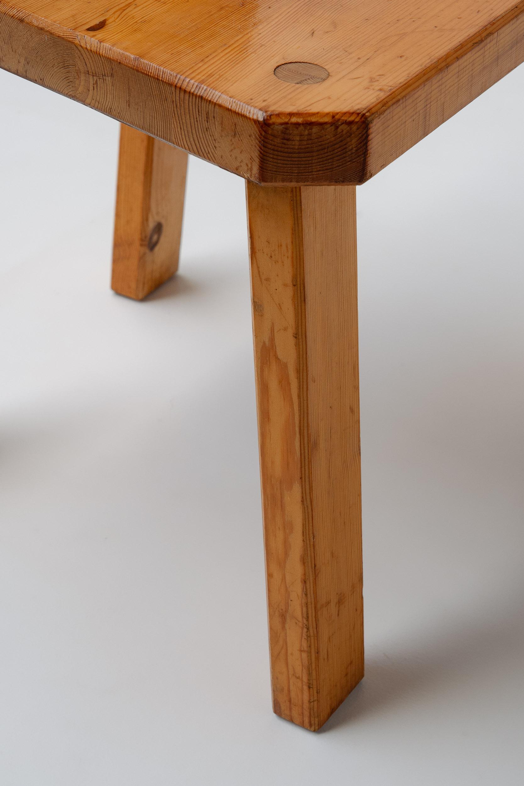 Pair of Roland Wilhelmsson Scandinavian Pine Low Chairs, 1960s Sweden For Sale 2