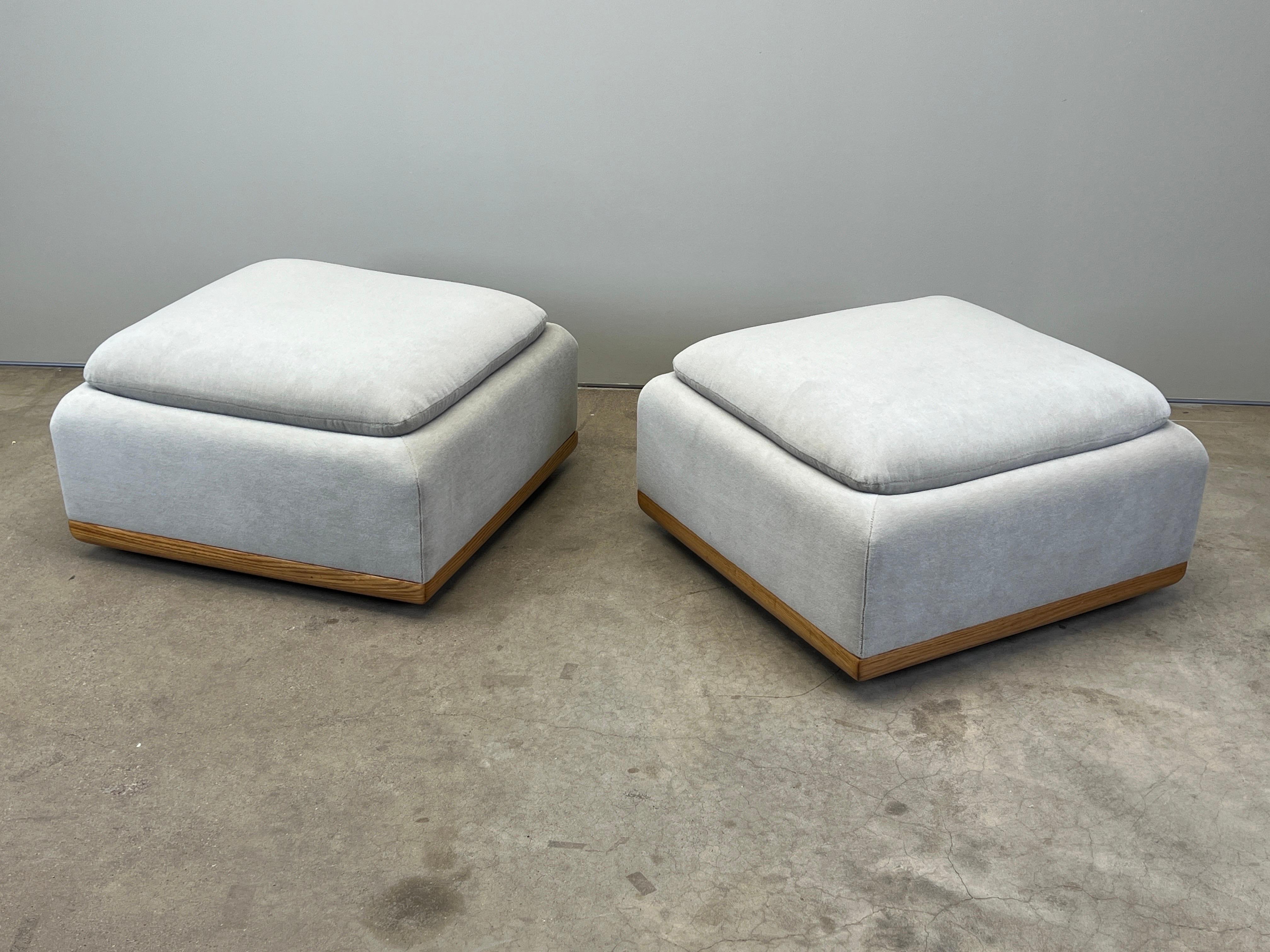 Paire d'ottomans Rolling par Edward Wormley pour Dunbar en vente 6