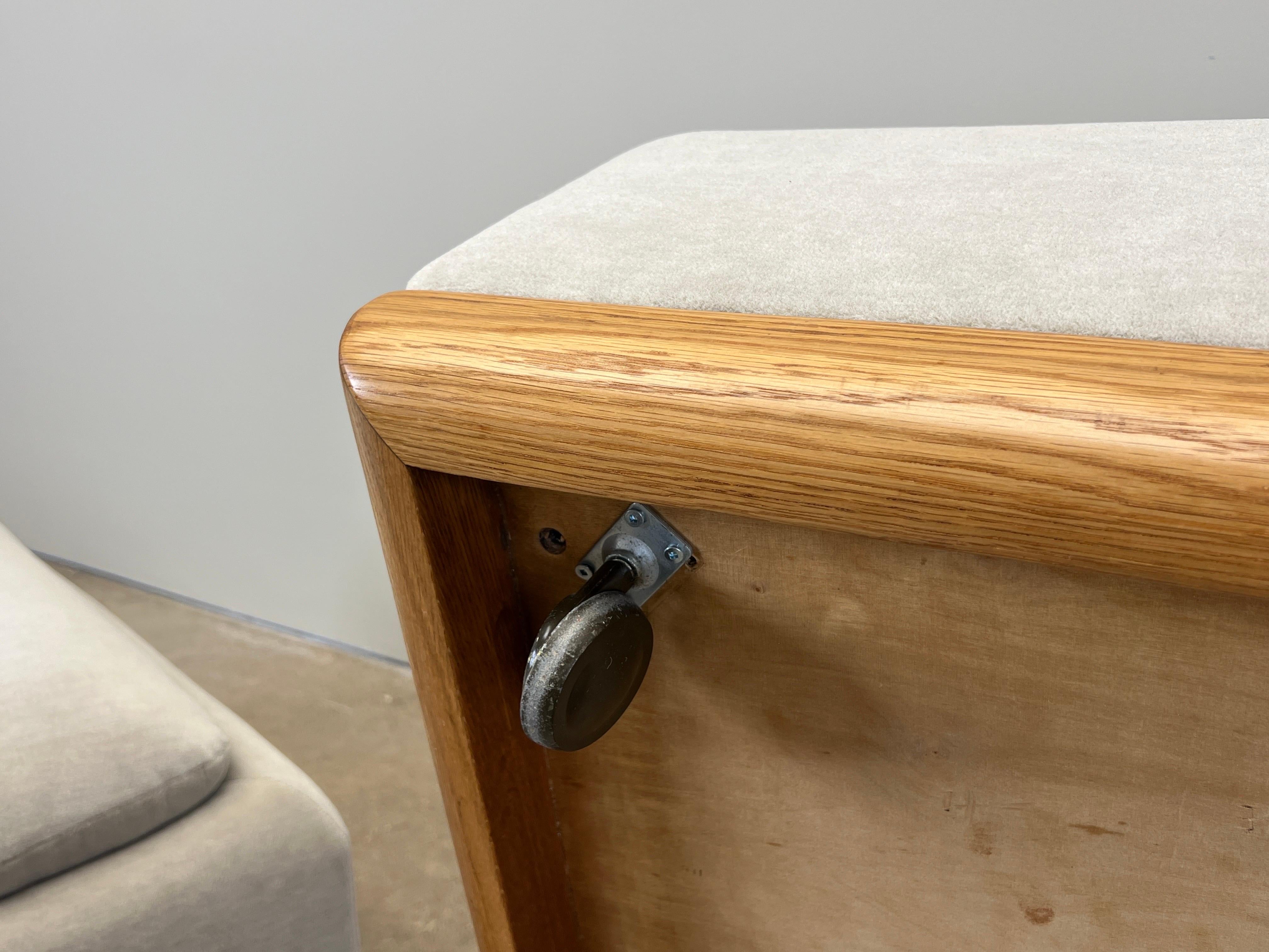 Paire d'ottomans Rolling par Edward Wormley pour Dunbar en vente 3