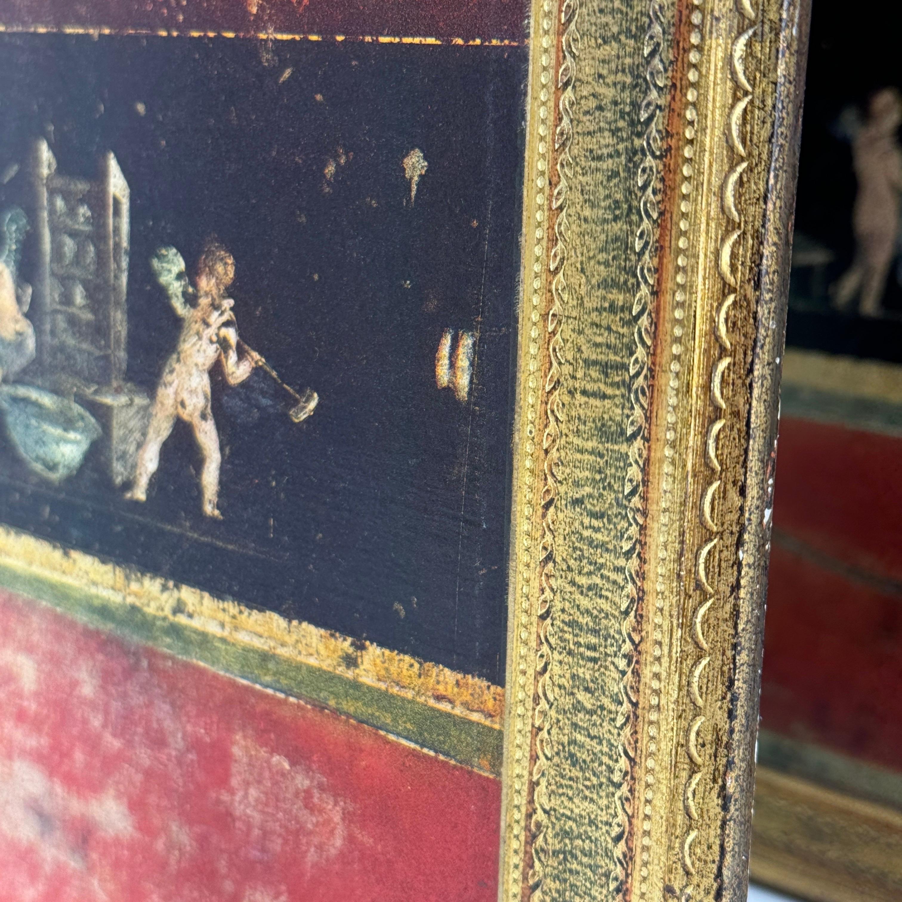 Paar römische Haus der Vettii Florentine Tafeln in vergoldeten Holzrahmen, Pompeji. (Handgefertigt) im Angebot