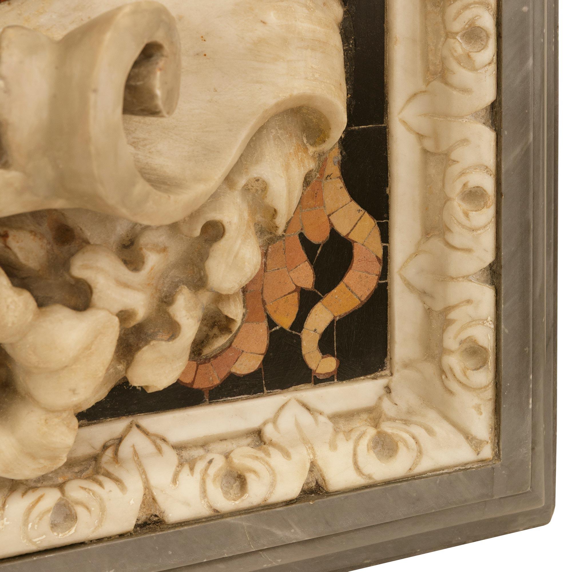 Pair of Roman late 17th/early 18th century Baroque Period Marble crest/plaques For Sale 4