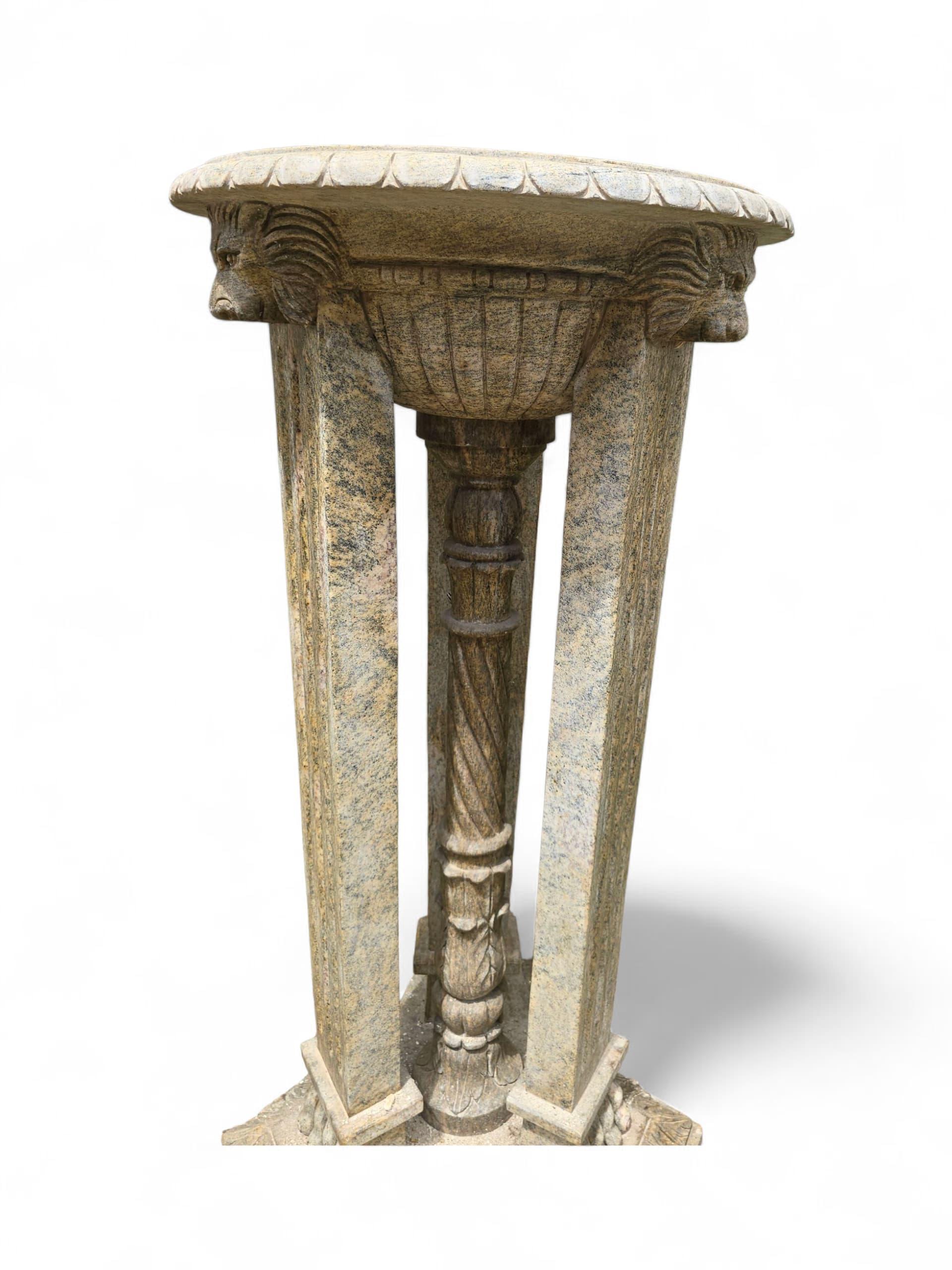 Pair of Roman-Style Granite Pedestals, Italy, 1950s For Sale 1