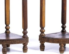 Pair of romantic corner étagères in Noble Wood - 19th century