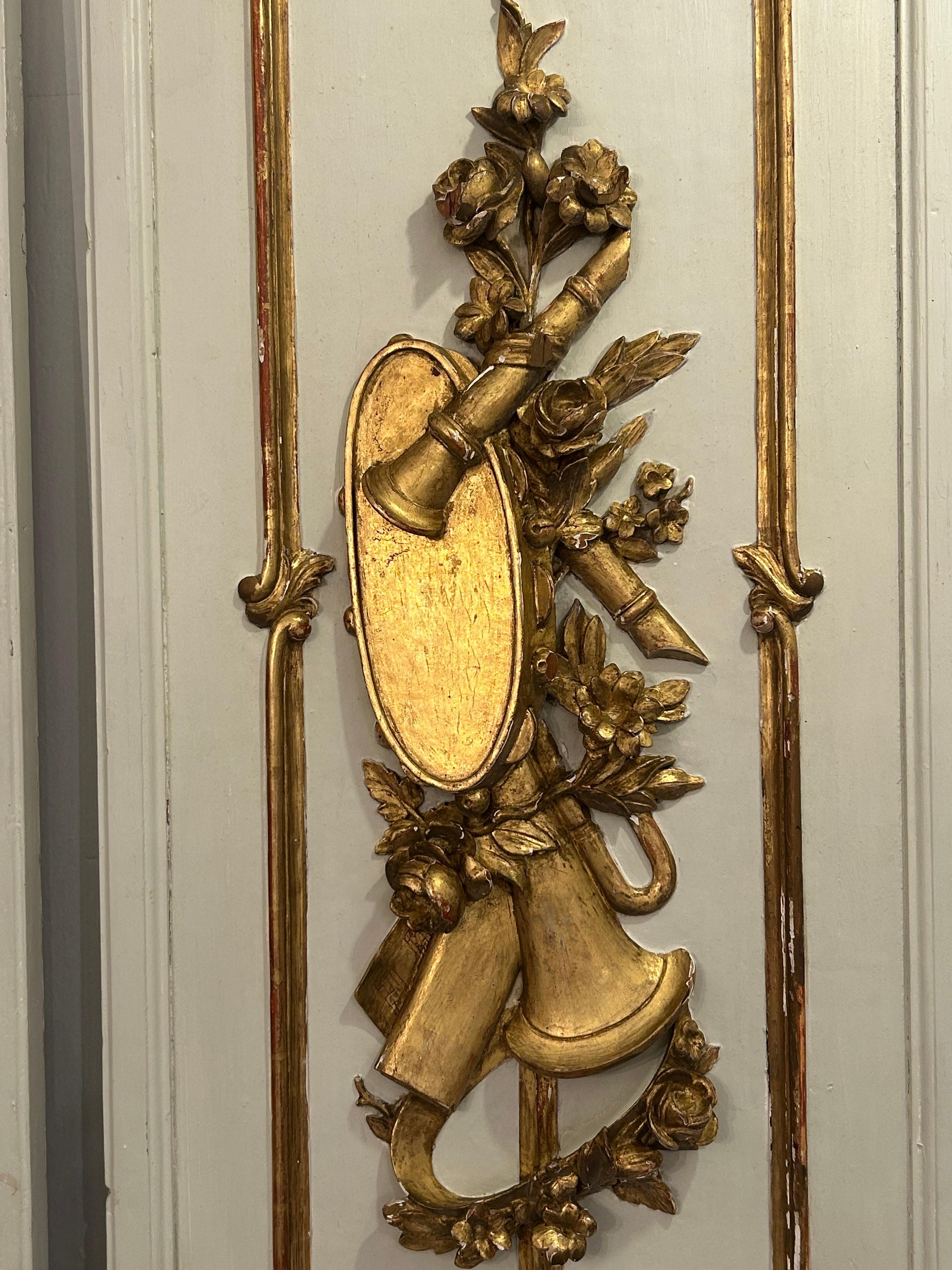 Par de Paneles de Chateau Franceses Románticos Rococo Ornamentados Madera en venta