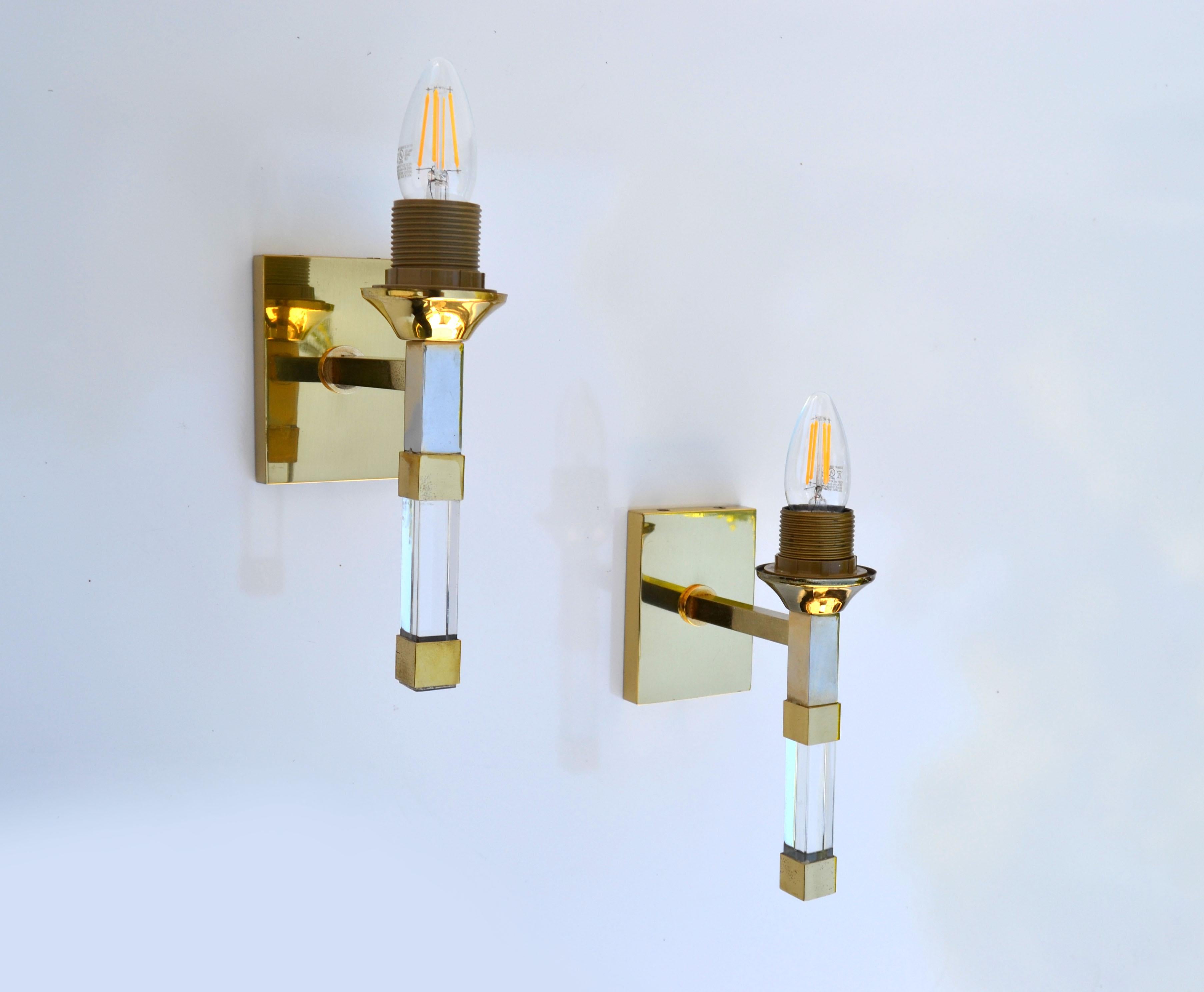 Pair of Romeo Rega Lucite & Brass Sconces French Mid-Century Modern Cone Shades For Sale 5