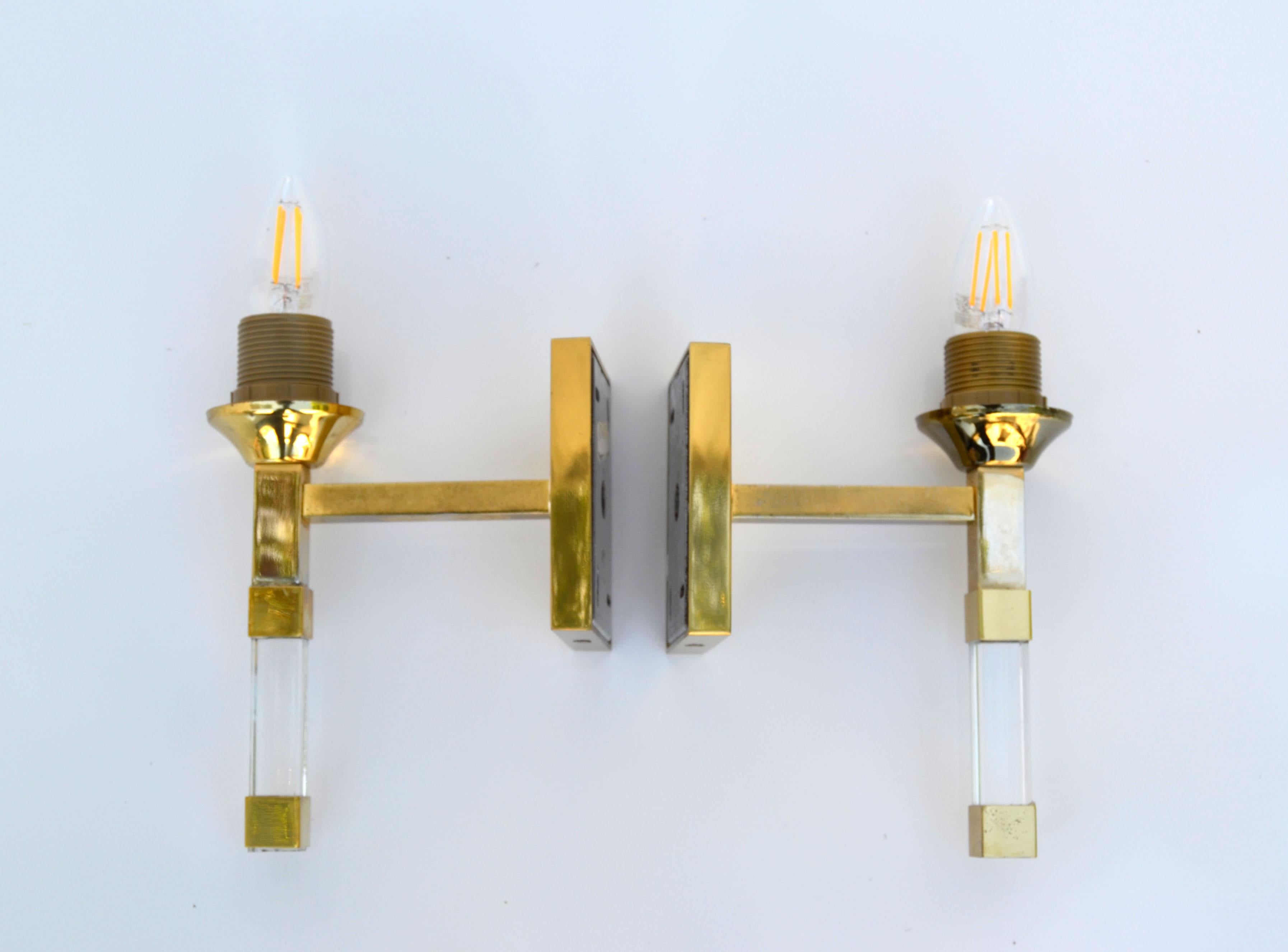 Pair of Romeo Rega Lucite & Brass Sconces French Mid-Century Modern Cone Shades For Sale 7