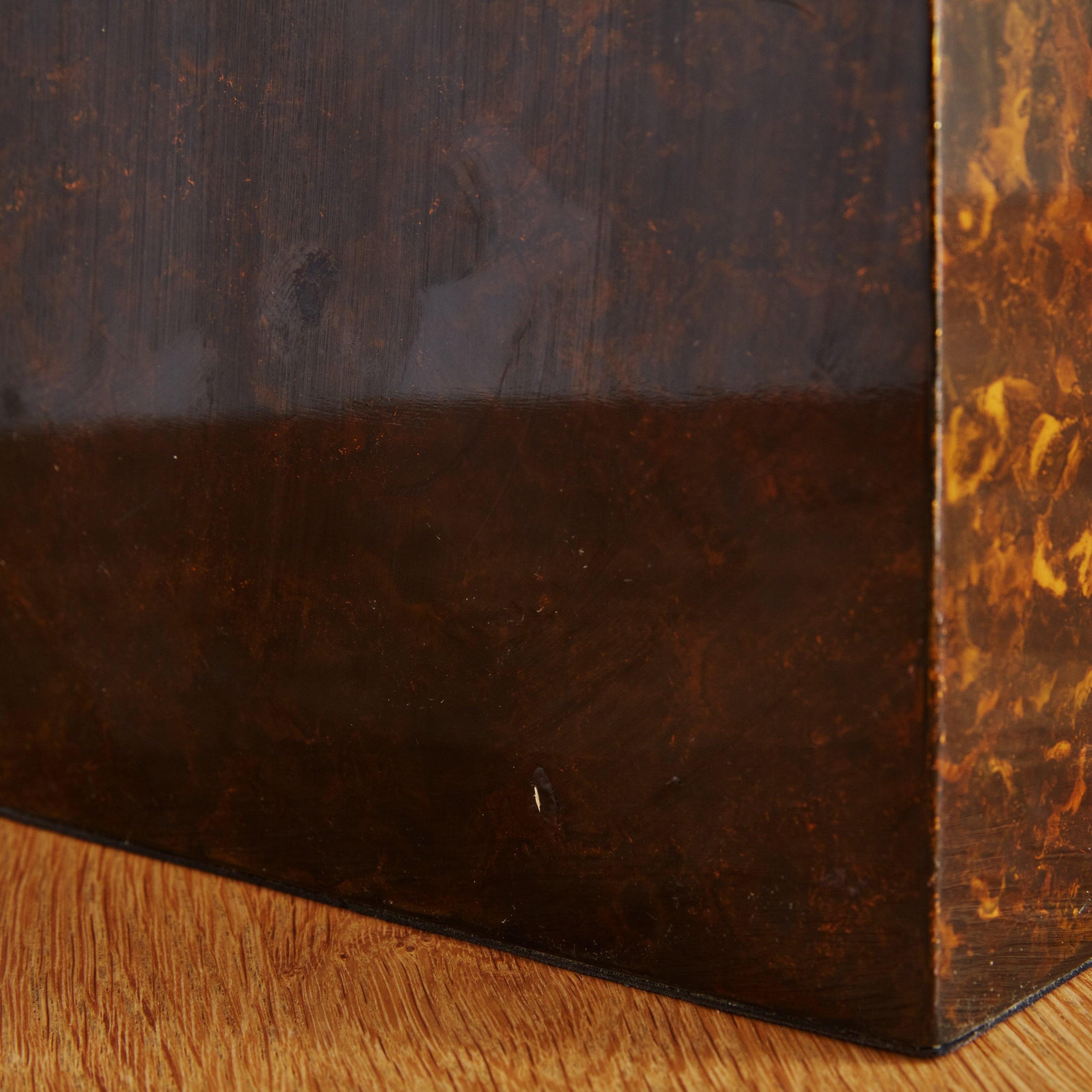 Fin du 20e siècle Paire de lampes de table laquées de style Romeo Rega avec abat-jour, France 1970 en vente