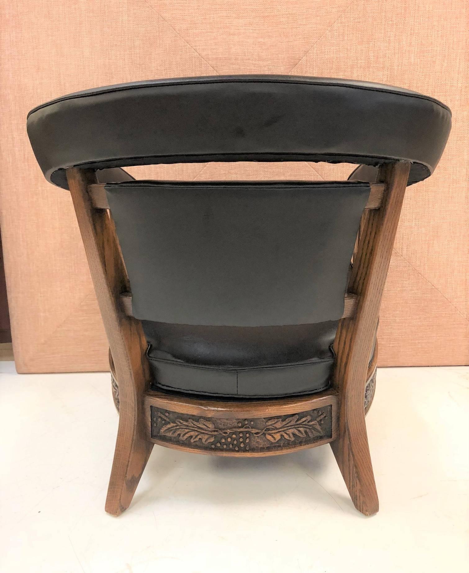 Mid-Century Modern Pair of Romweber Carved Oak Lounge Chairs For Sale