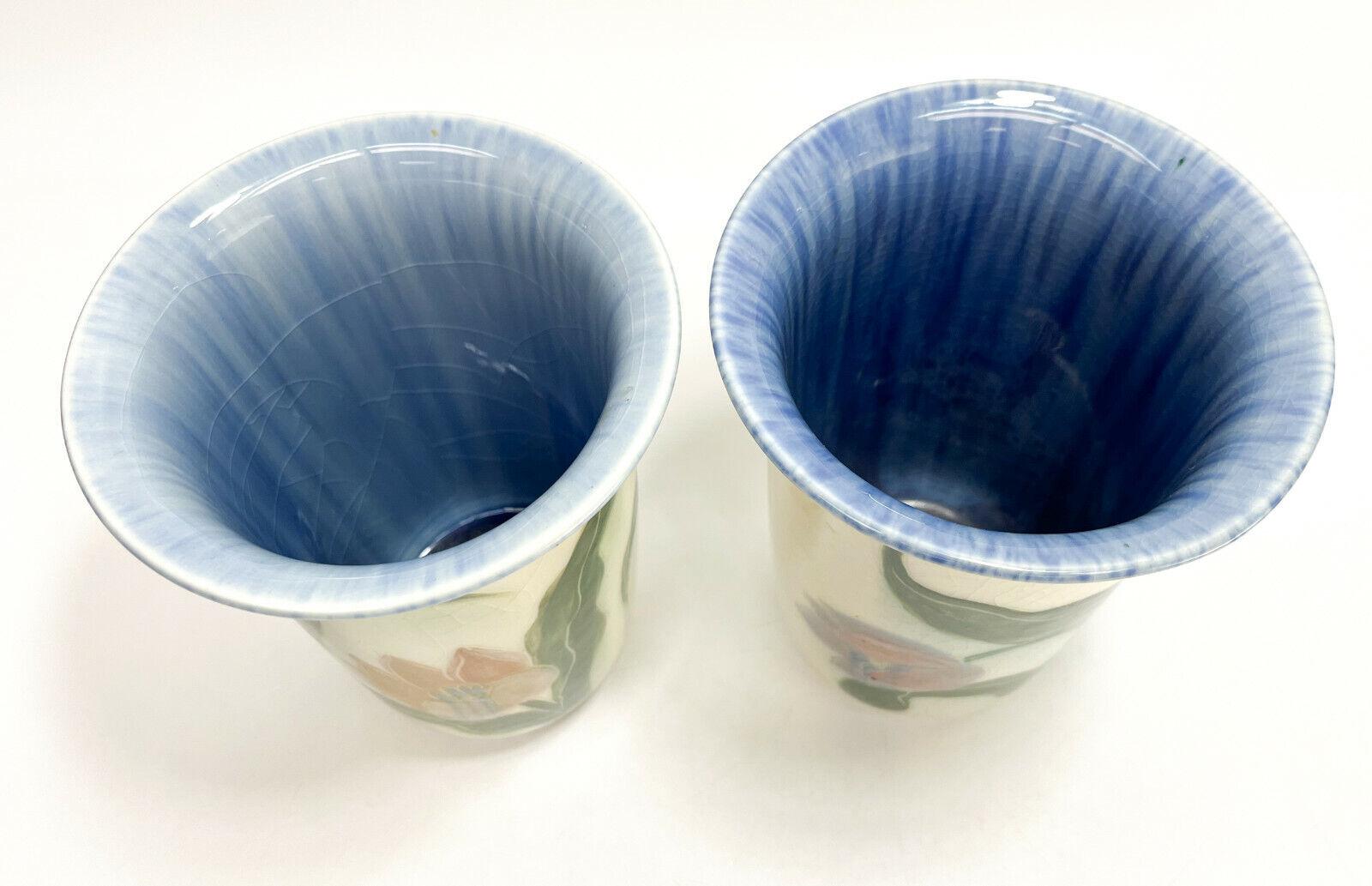 Pair of Rookwood Pottery Vases by E.T. Hurley #6806, Hand Painted Tulips, 1943 For Sale 1